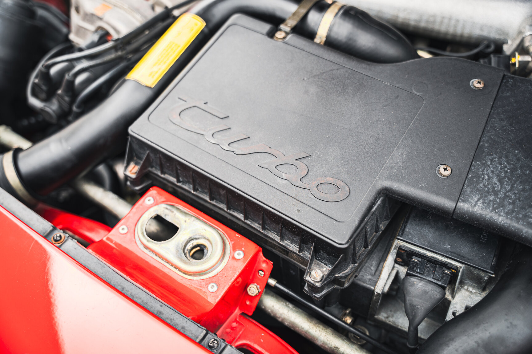 Image of 1990 Porsche 944 Turbo mechanics