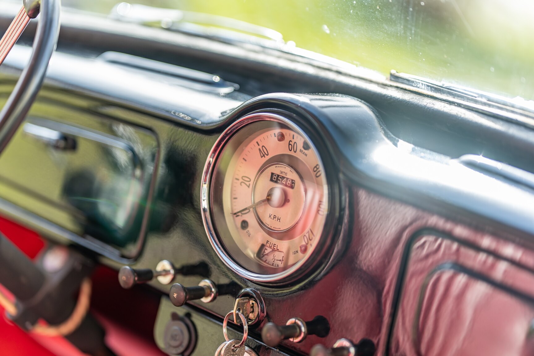 Innenraumfoto von 1958 Morris Minor 1000 2-door (7)