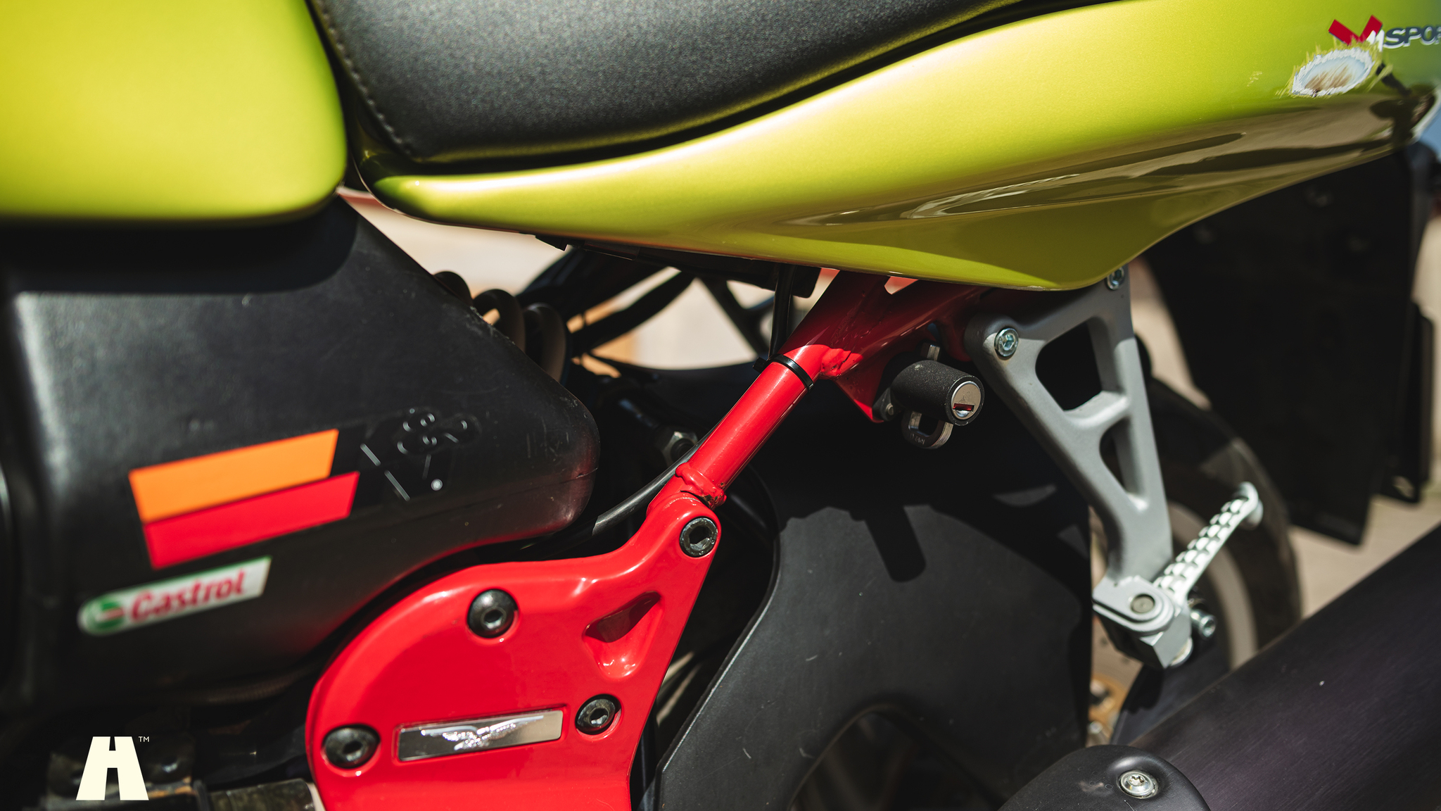 Image of 2002 Moto Guzzi V11 Sport mechanics (53)