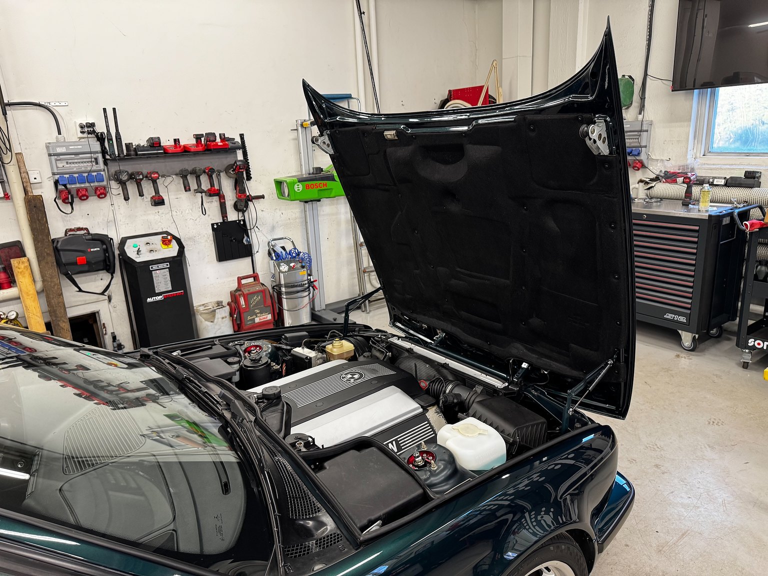 Image of 1995 BMW 540i Touring - NO RESERVE (2) mechanics