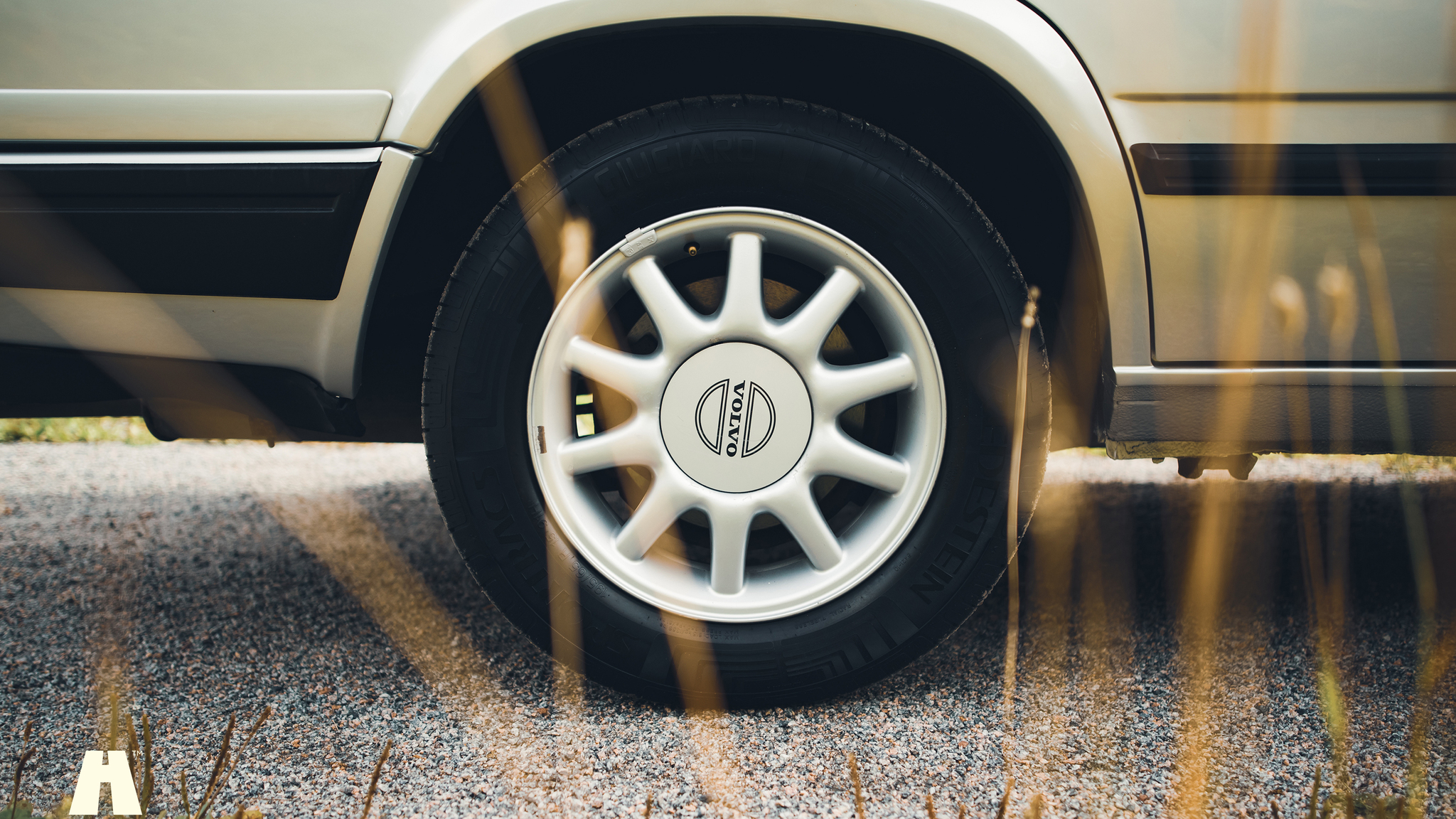 Exteriörbild på 1997 Volvo 945 