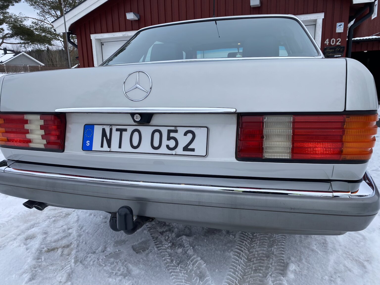 Aussenfoto 1988 Mercedes-Benz 300 SE (5)