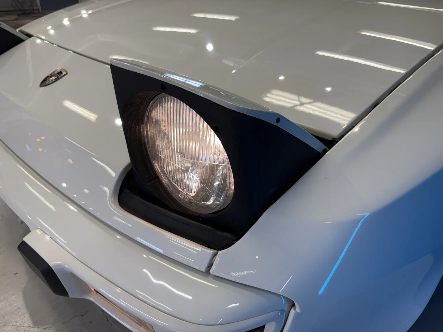 Aussenfoto 1989 Porsche 944 2.7 (32)