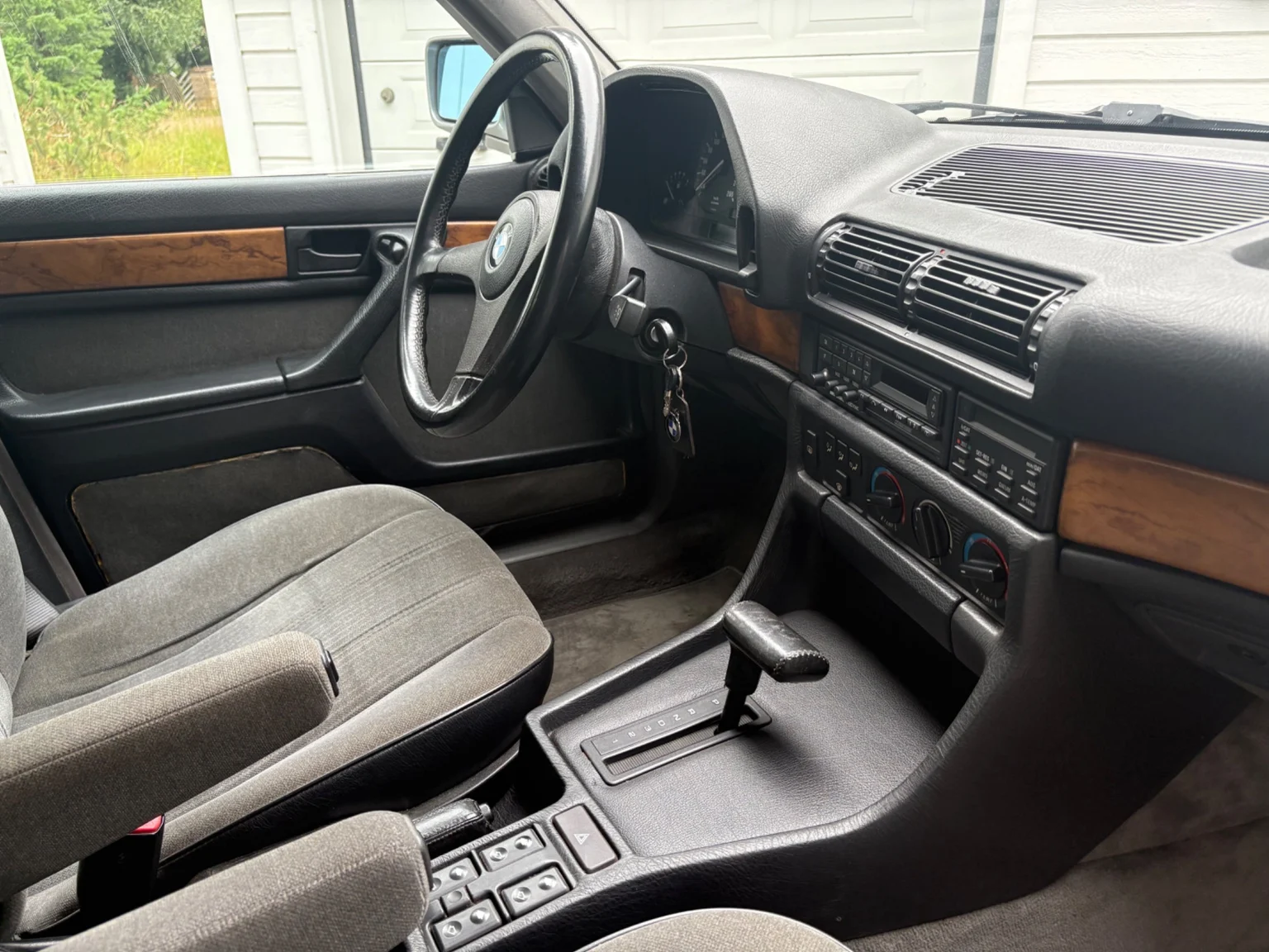Interiörbild 1988 BMW 730iA (46)