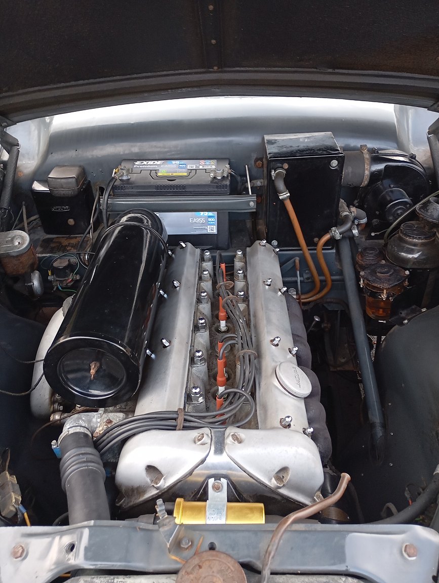 Image of 1954 Jaguar Mark VII mechanics