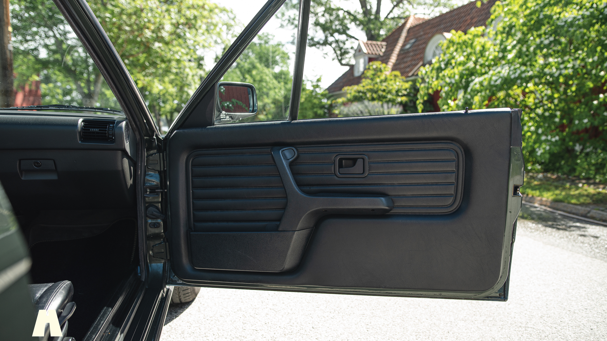Innenraumfoto von 1990 BMW 320i Cabrio
