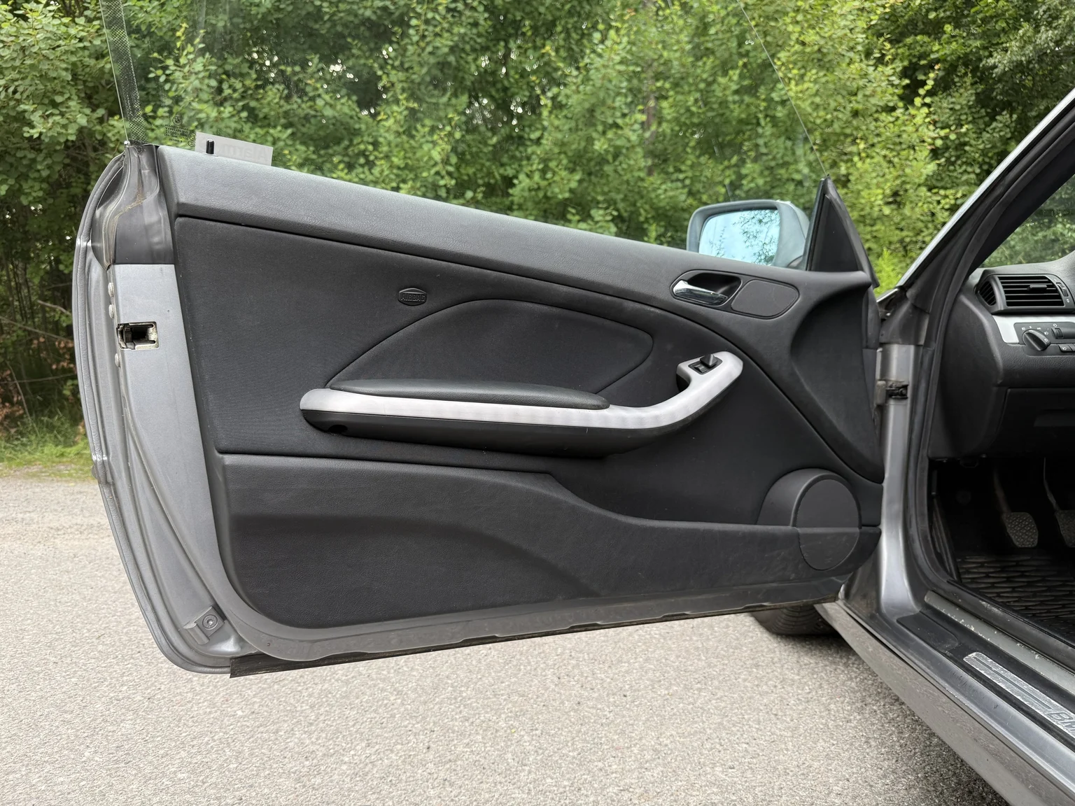 Interiörbild 2005 BMW 320Ci (2)