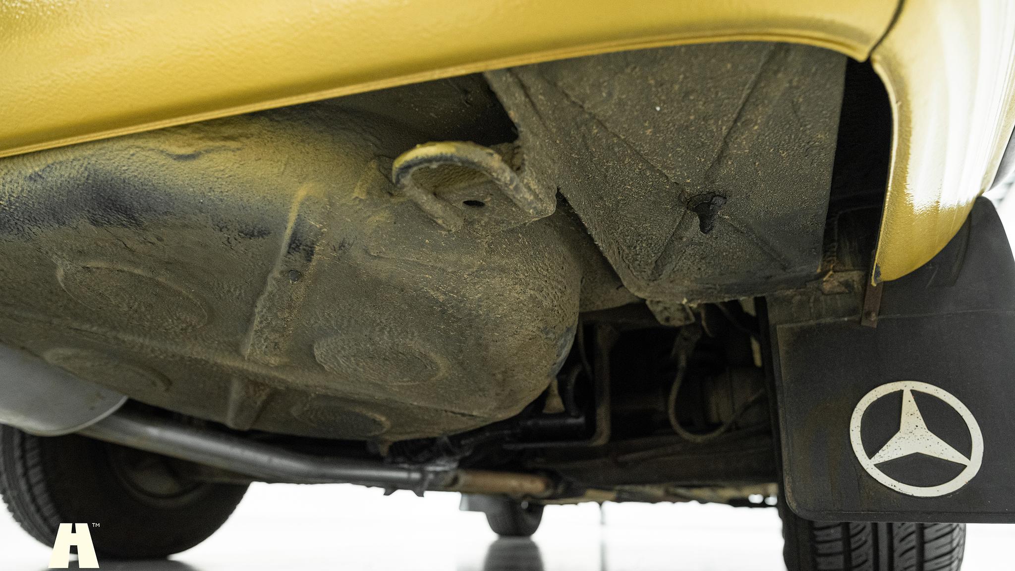 Image of 1975 Mercedes SL 350 mechanics