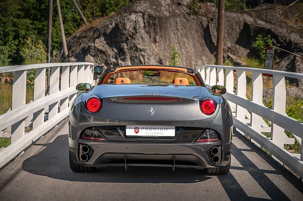Bild von 2010 Ferrari California (5)