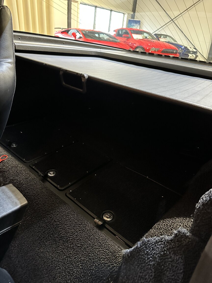 Interior image of 1975 Chevrolet Corvette Stingray 