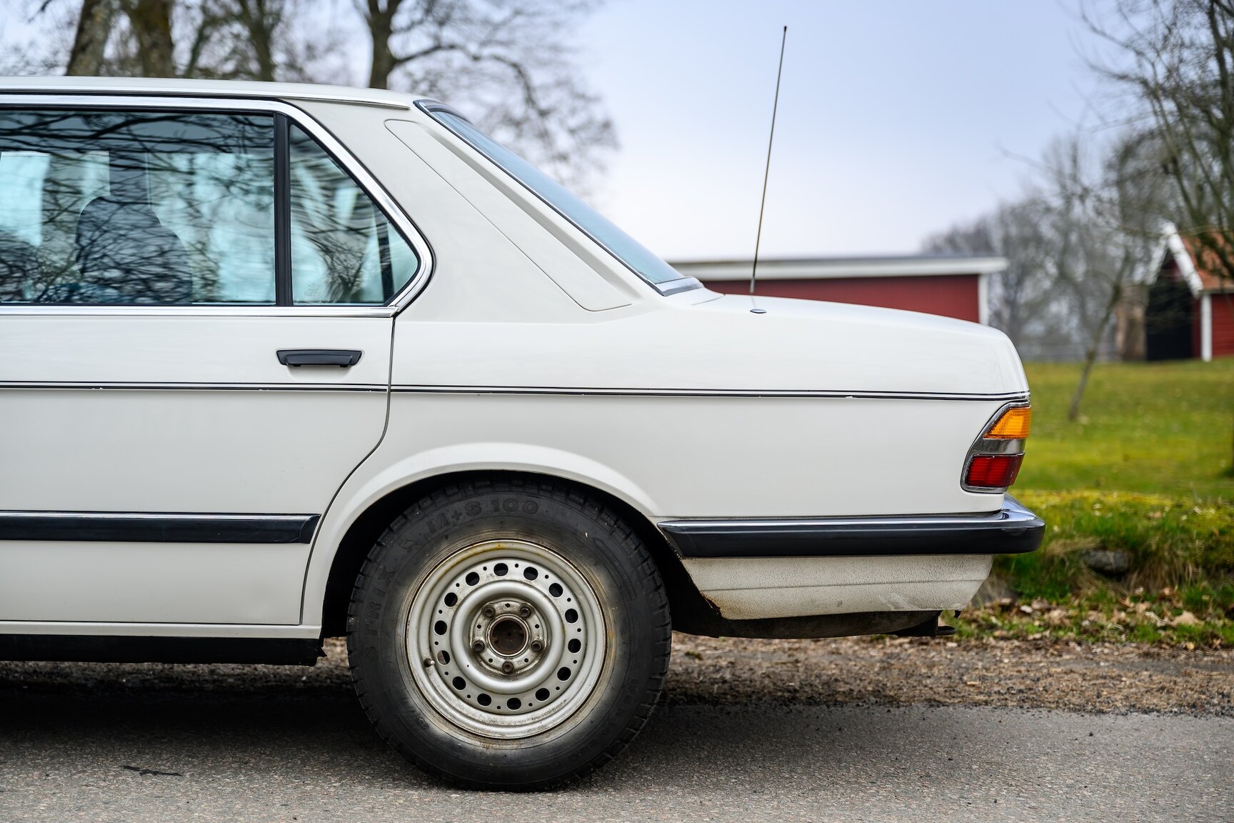 Aussenfoto 1986 BMW 520i
