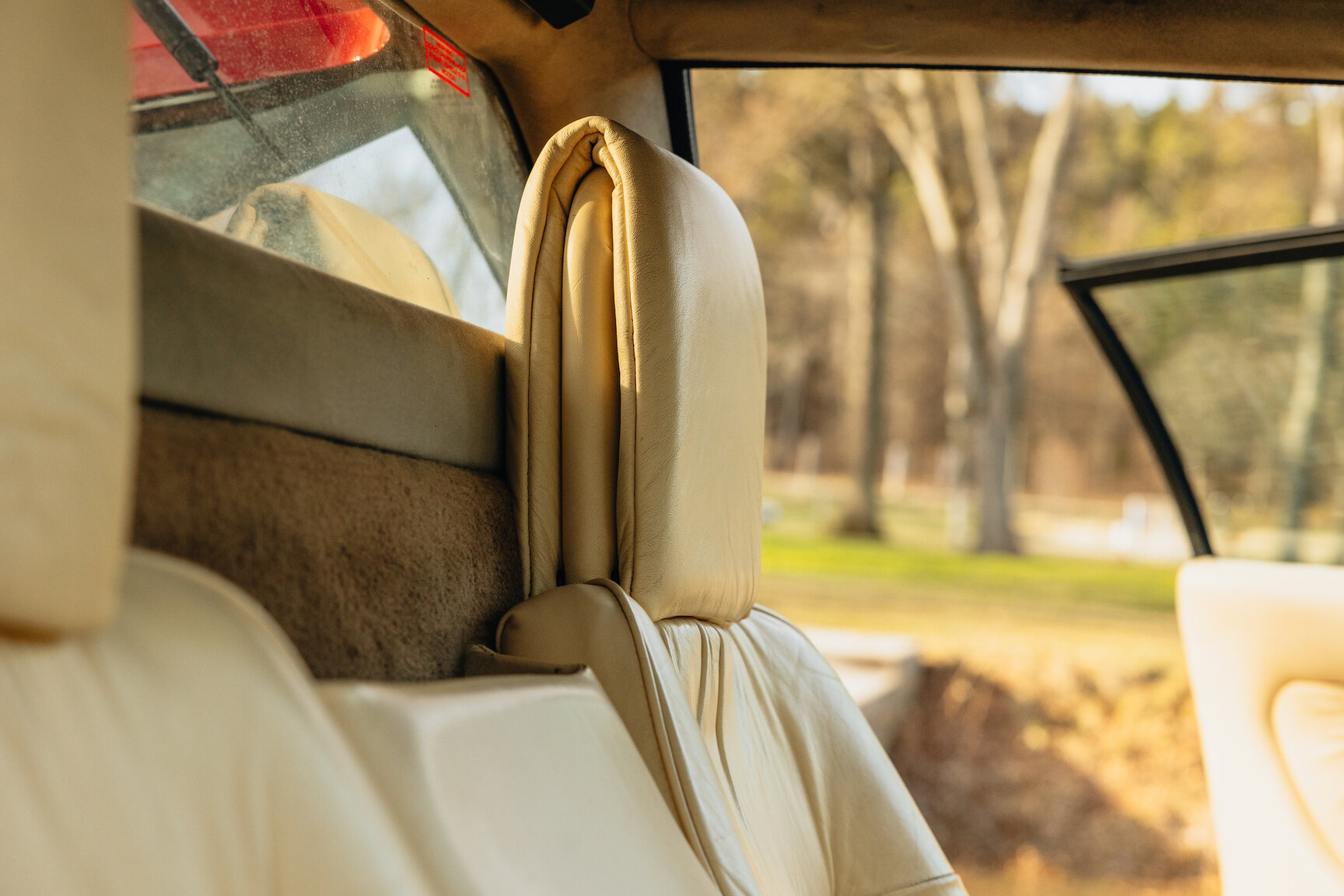 Interior image of 1989 Lotus Esprit Turbo 