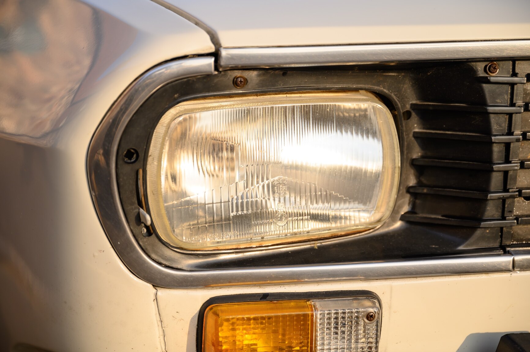 Exteriörbild på 1978 DACIA 1300