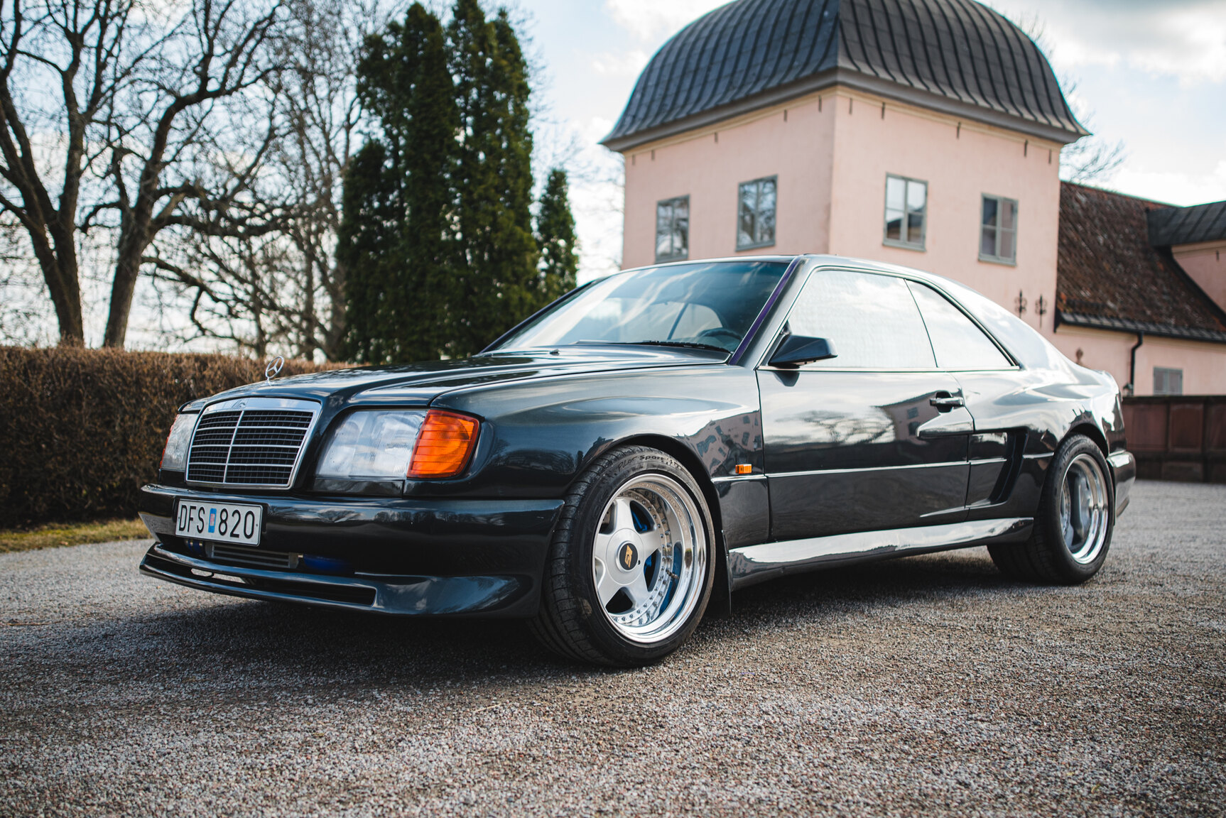 Exteriörbild på 1989 Mercedes-Benz 300 CE Koenig Specials