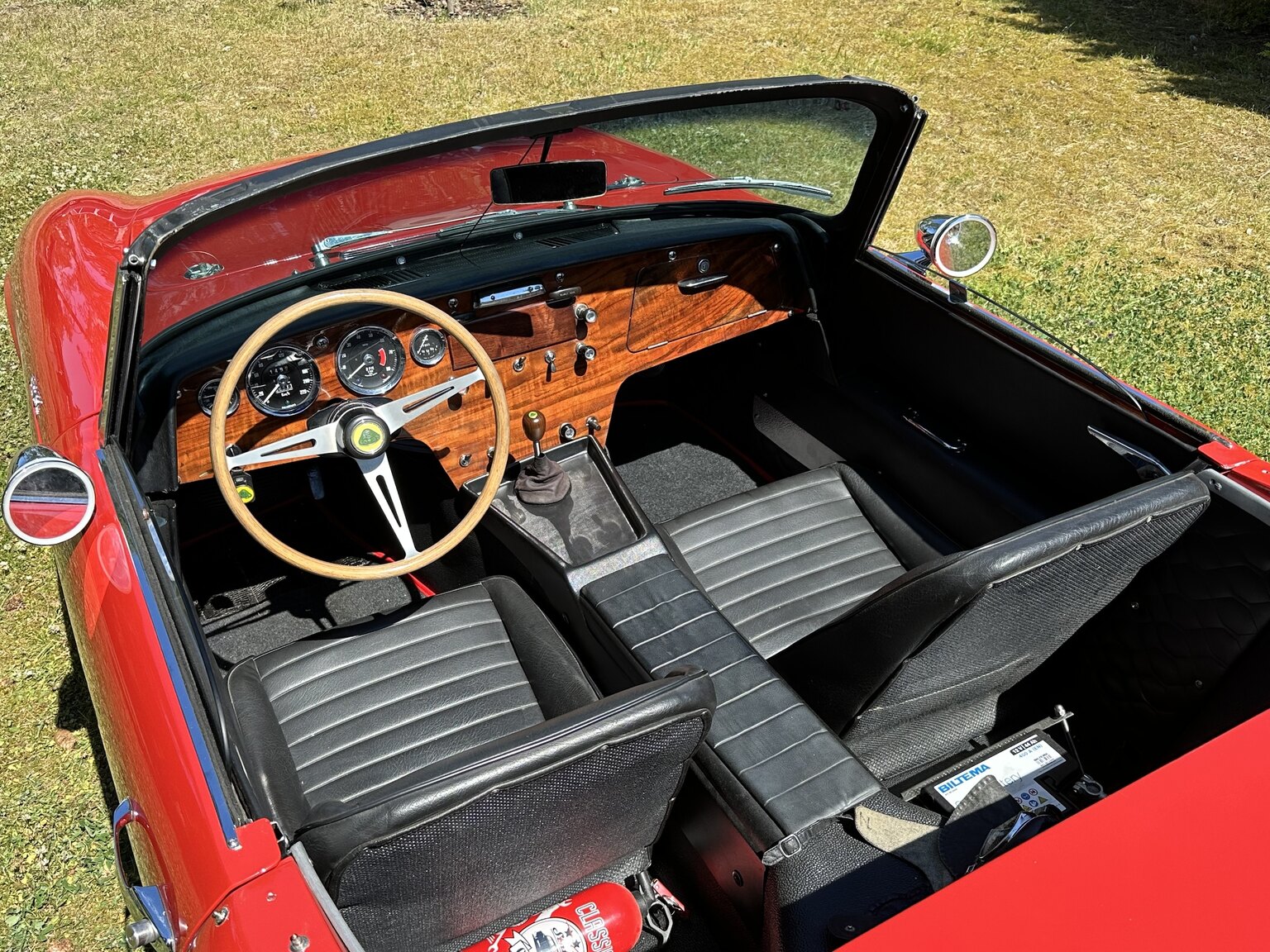 Innenraumfoto von 1964 Lotus Elan S2