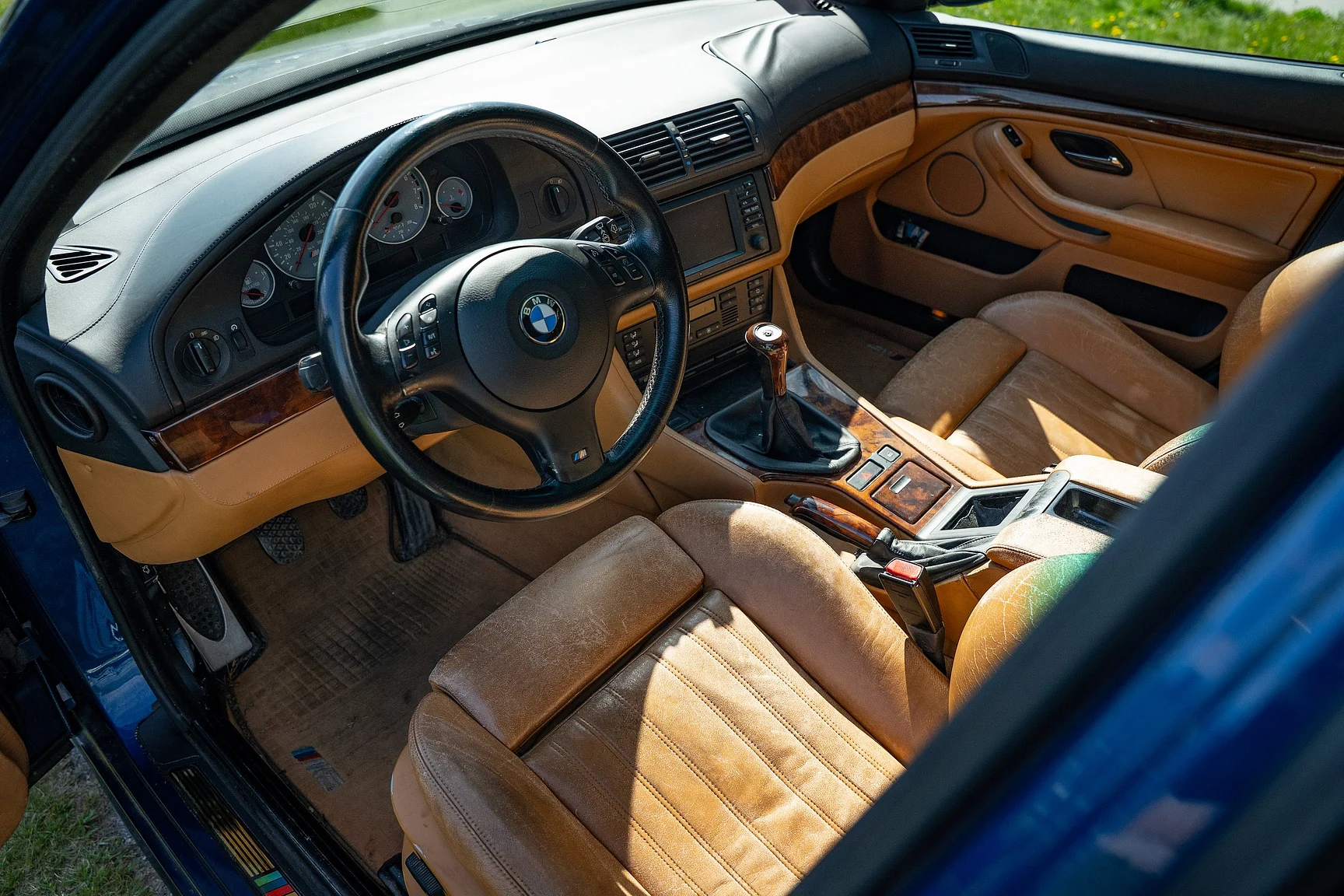 Interior image of 2001 BMW M5 E39 LCI (3)