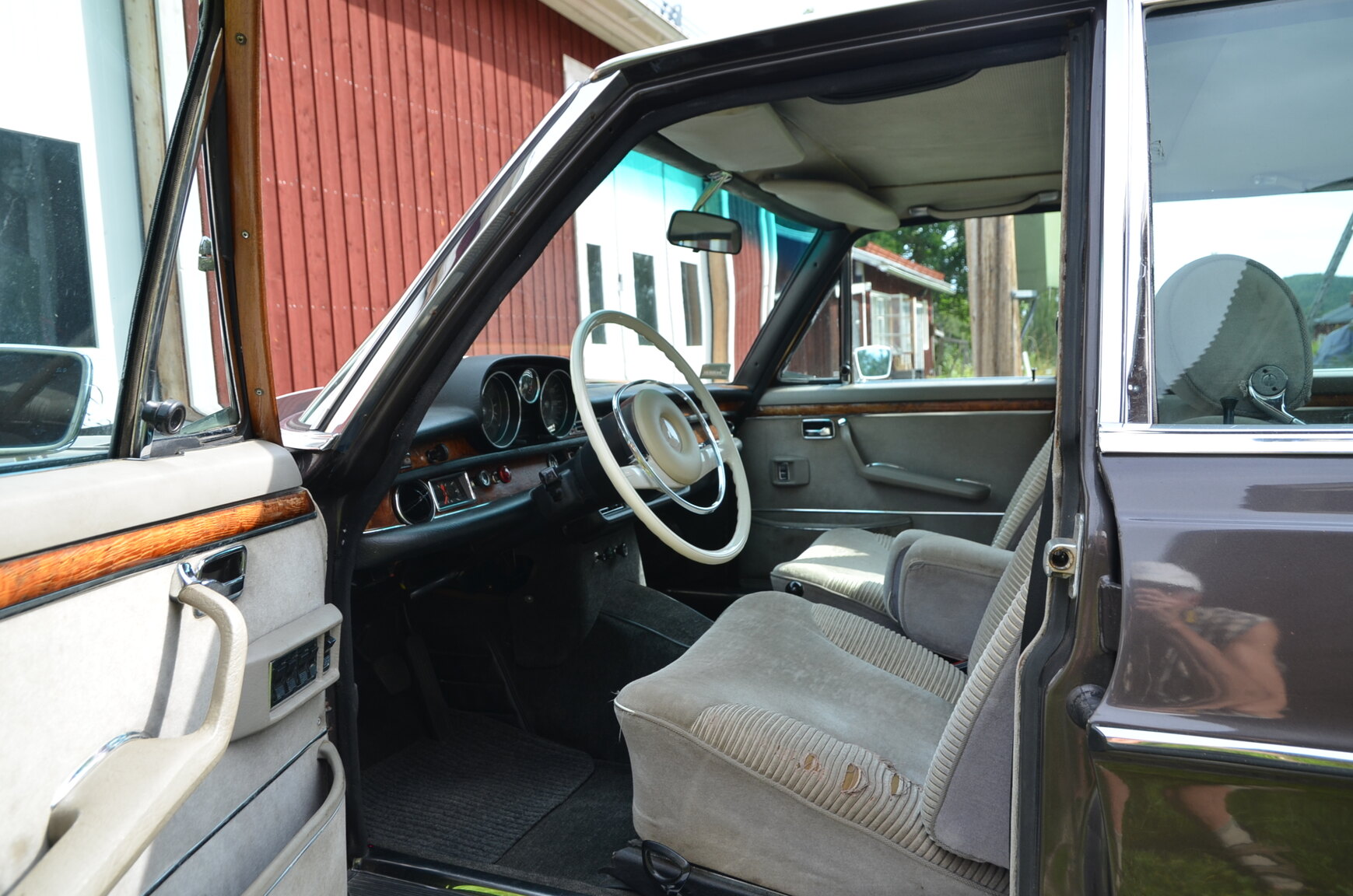 Interior image of 1968 Mercedes-Benz W109 300 SEL 6.3
