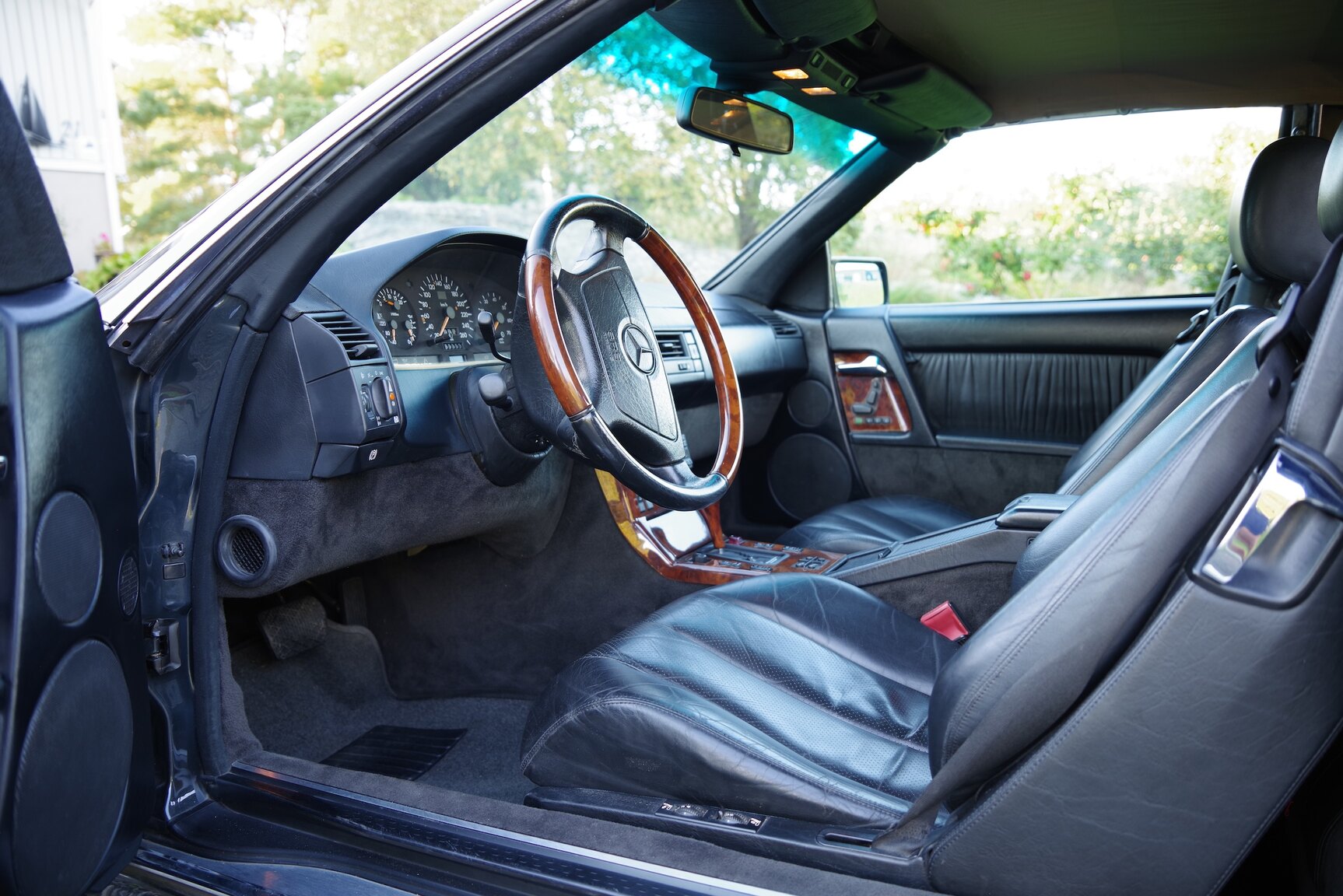 Interiörbild 1992 Mercedes-Benz 300 SL-24