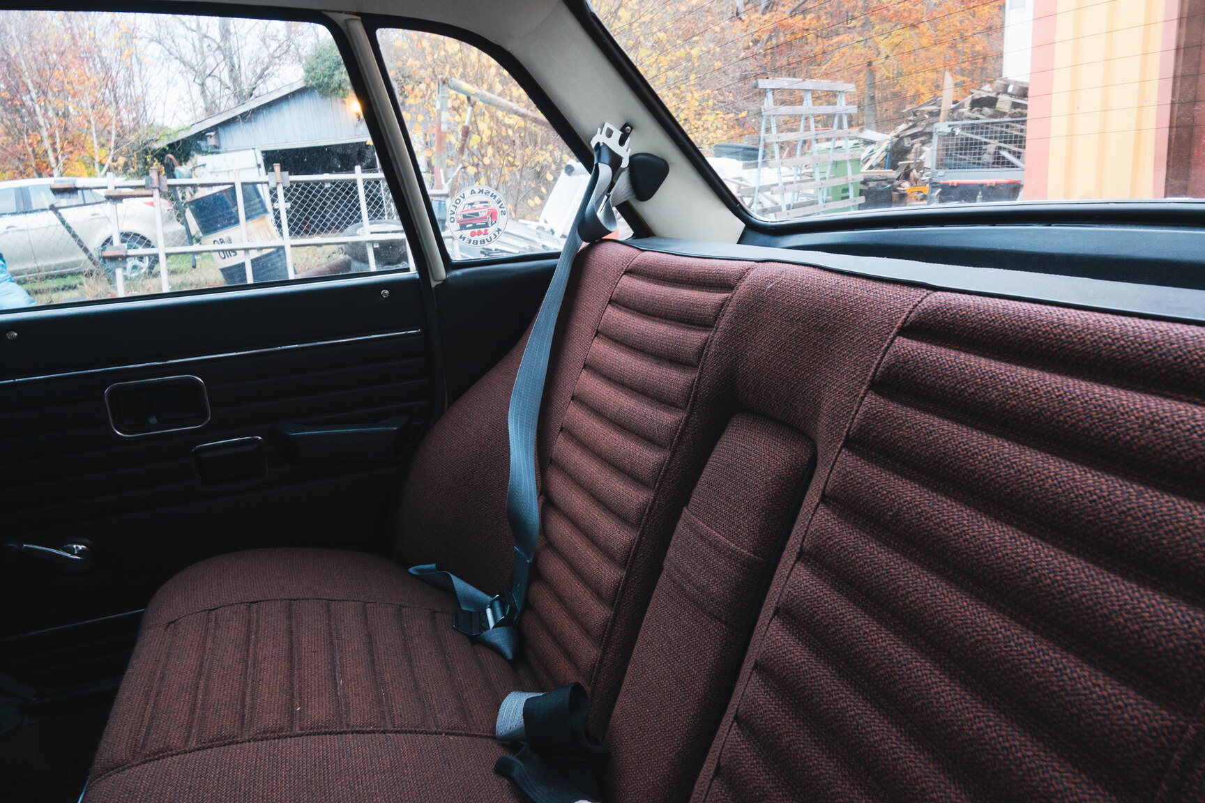 Interiörbild 1971 Volvo 144 2.0 Automat