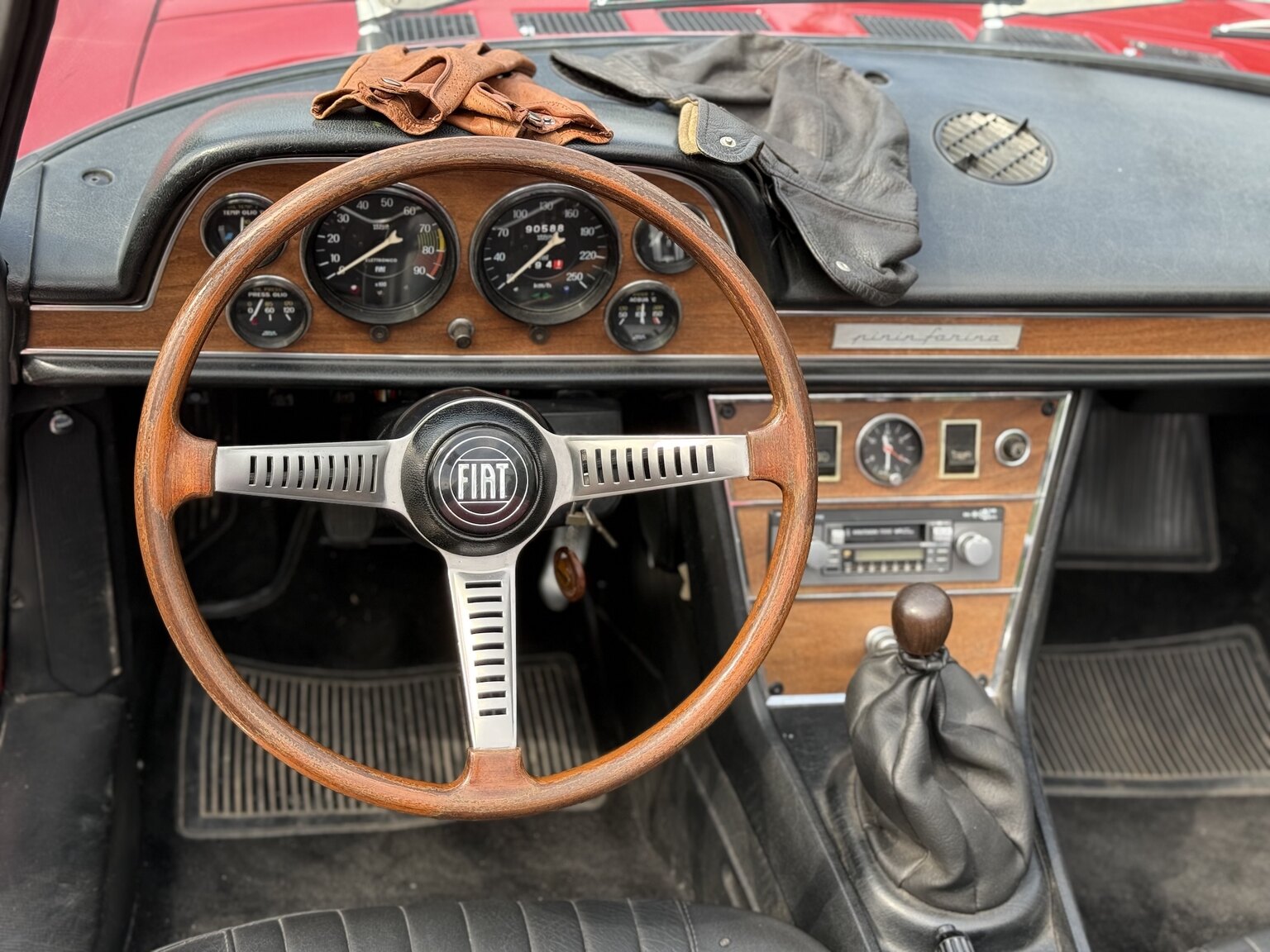 Interior image of 1968 Fiat Dino Spider