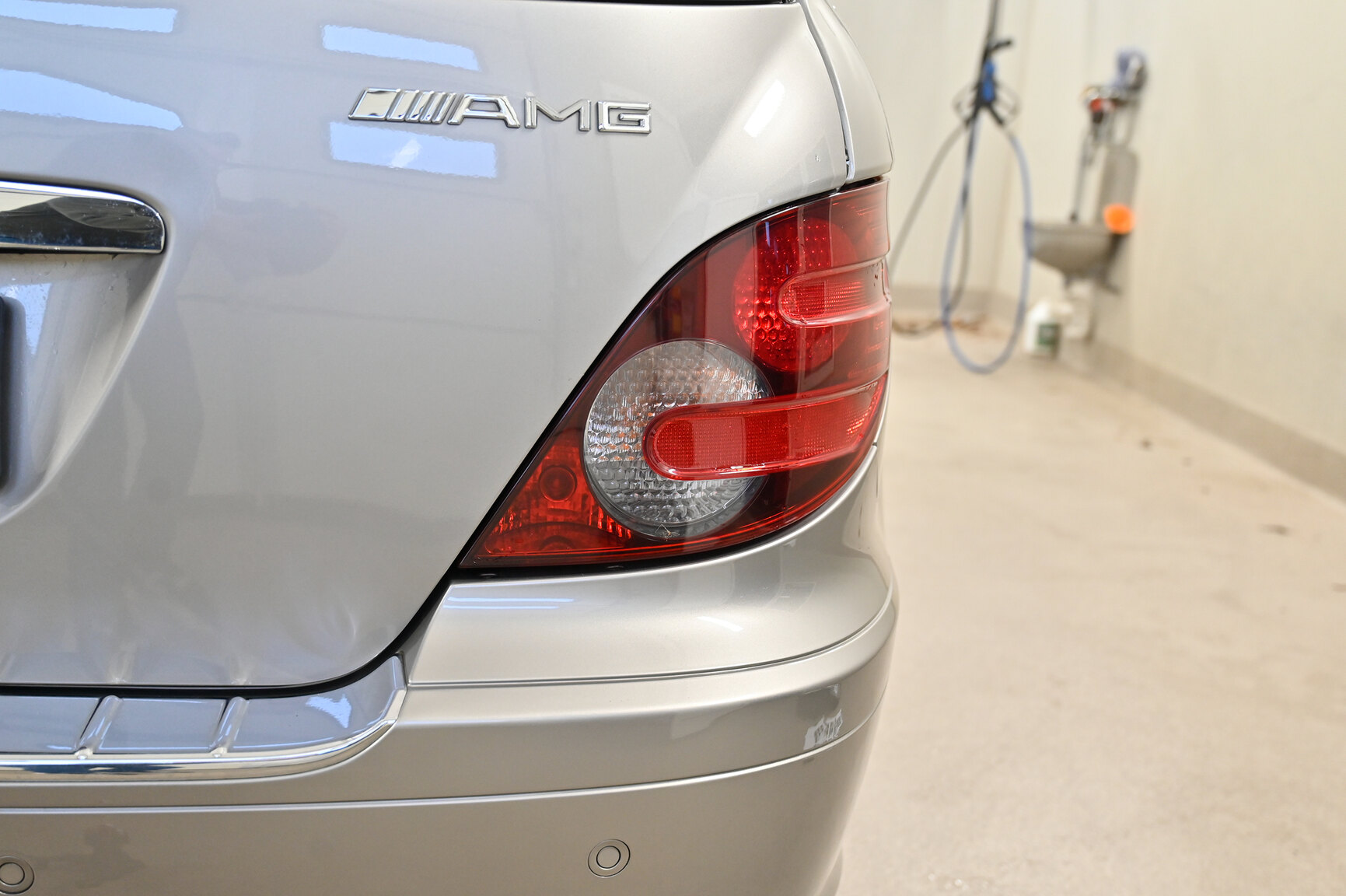 Aussenfoto 2006 Mercedes-Benz R 63 AMG