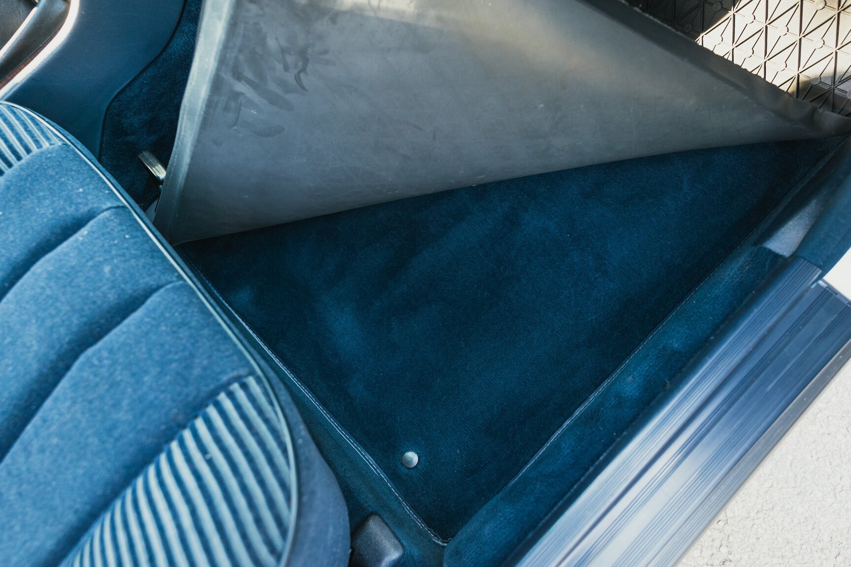 Interiörbild 1987 Mercedes-Benz 230E