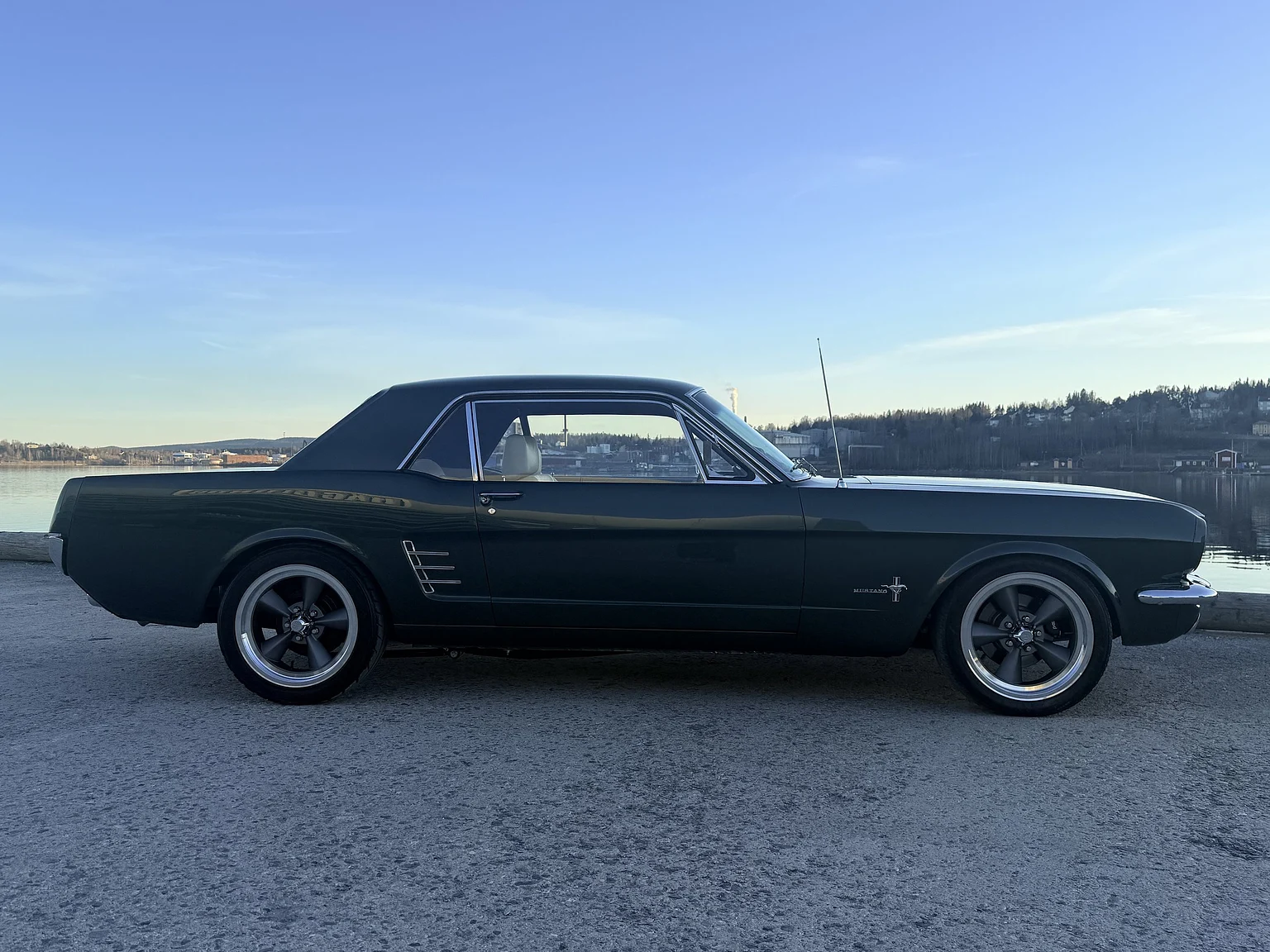 Aussenfoto 1966 Ford Mustang HT - Protouring / Supercharged (64)