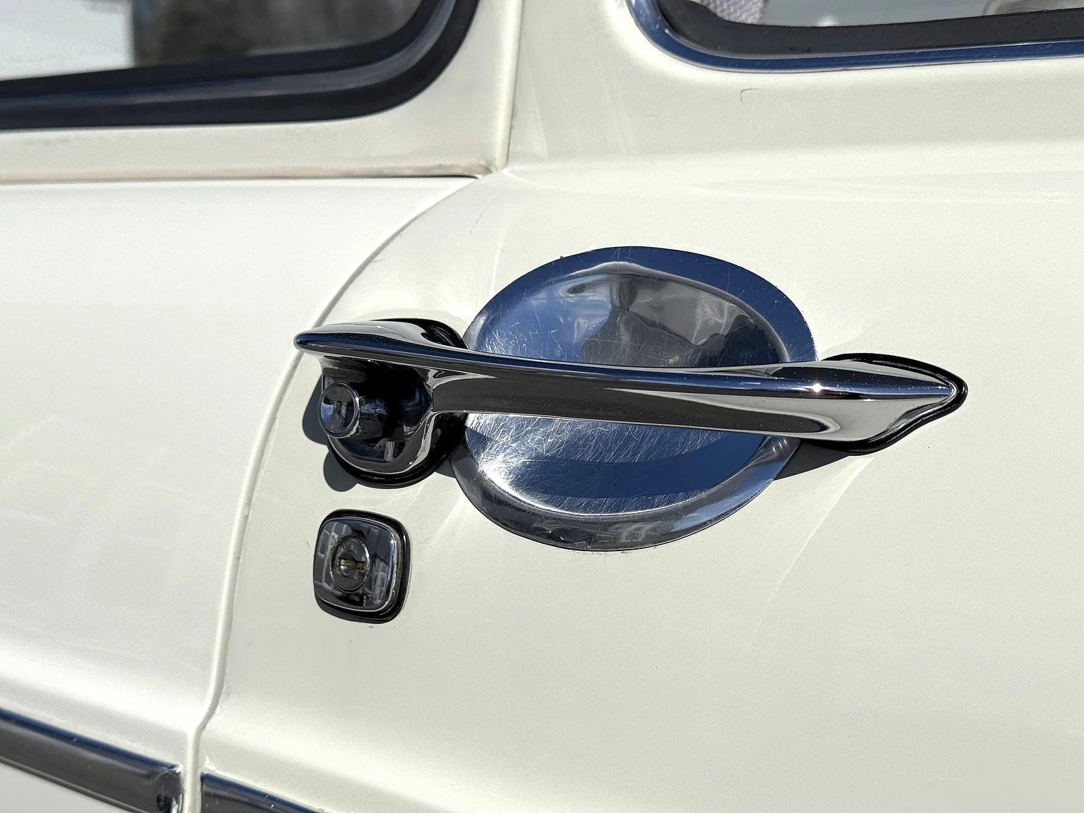 Aussenfoto 1965 Volkswagen 1500 Limousine 311 Notchback (30)