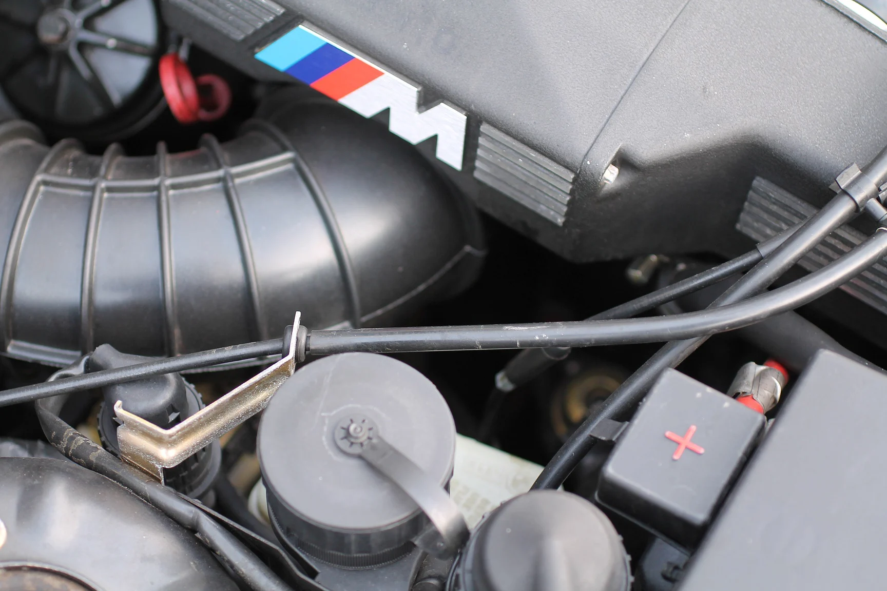 Image of 1993 BMW E34 M5 Touring  mechanics (15)