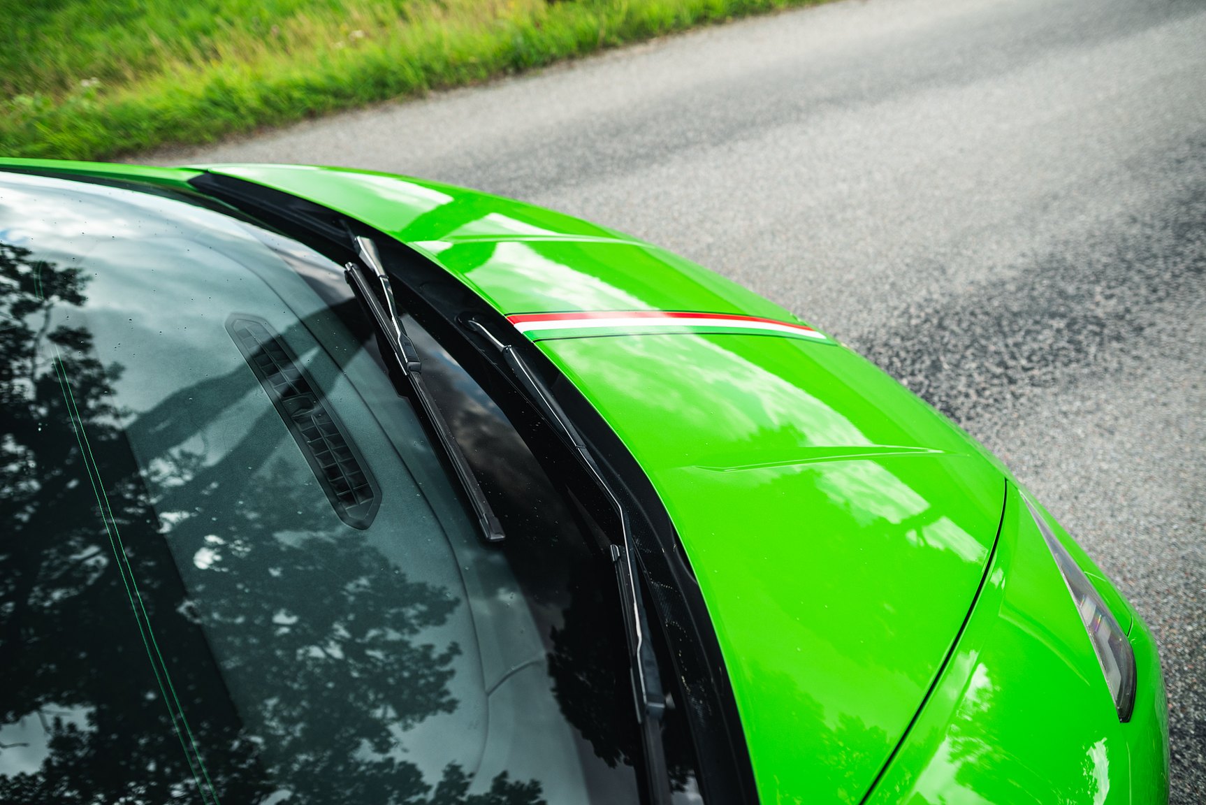 Exterior image of 2016 Lamborghini Huracan LP-610-4