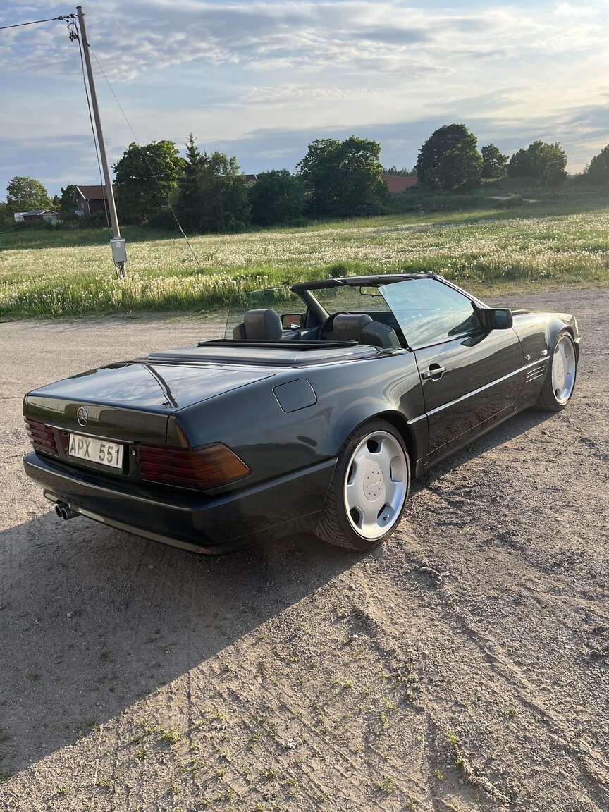 Exteriörbild på 1992 Mercedes-Benz SL 500