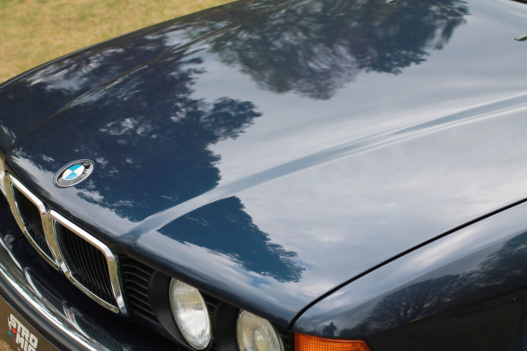 Exteriörbild på 1989 BMW 750iA (72)