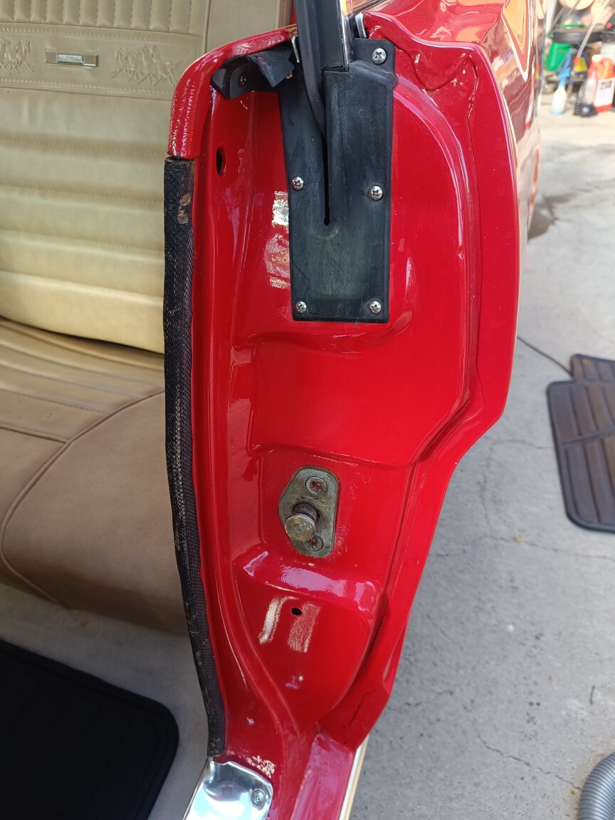 Interior image of 1966 Ford Mustang Hardtop 3.3 