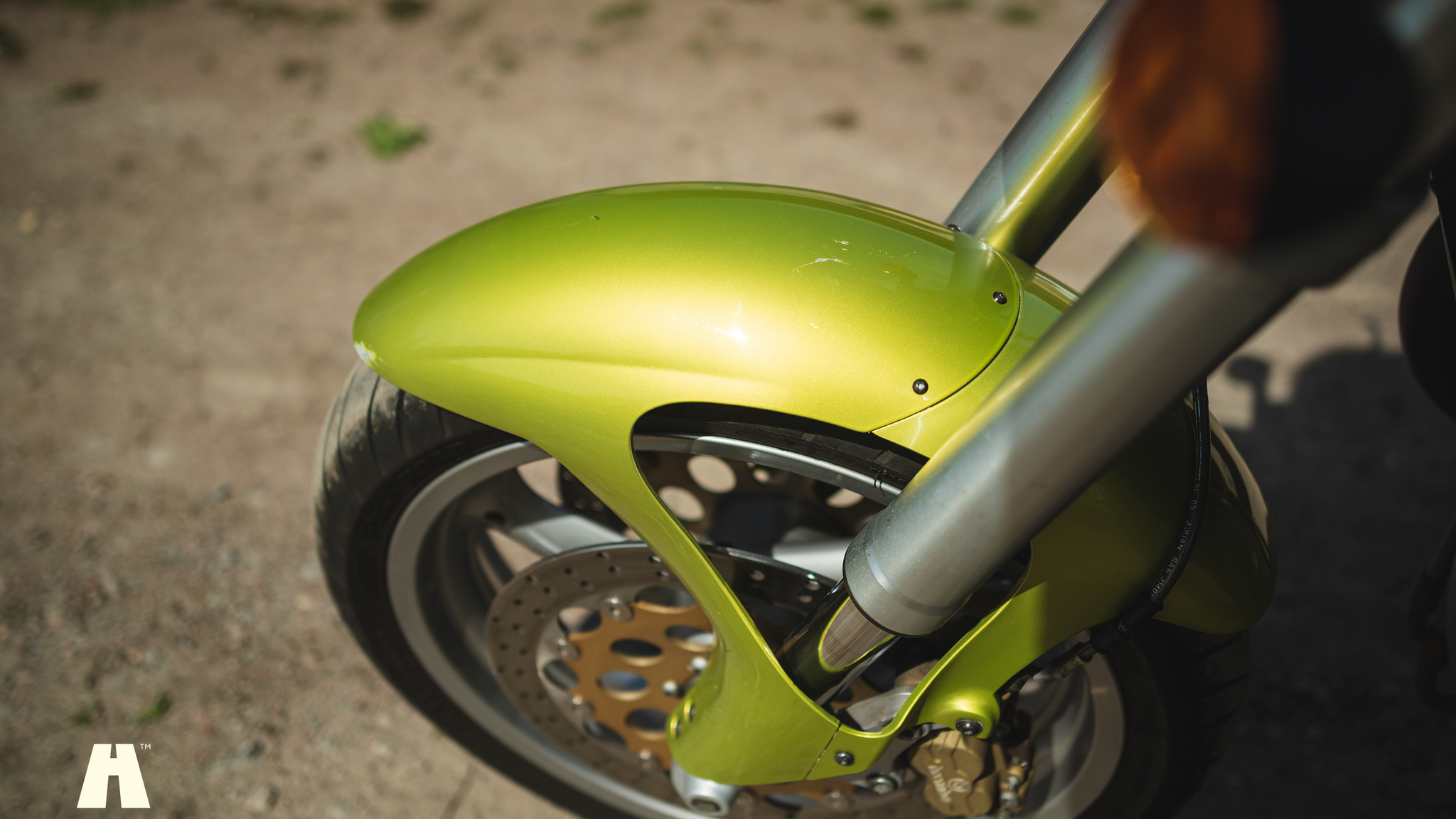 Exteriörbild på 2002 Moto Guzzi V11 Sport (23)