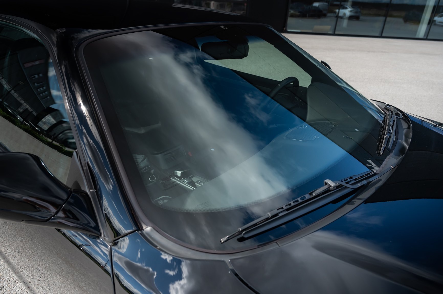 Exterior image of 2004 Maserati Coupé 4.2 V8 Cambiocorsa