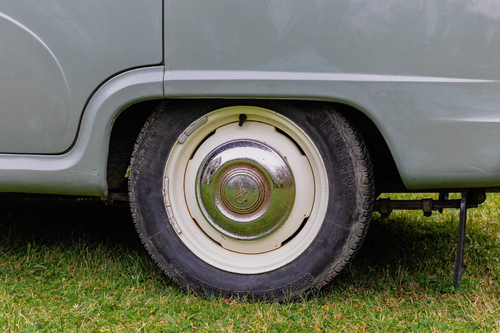 Exterior image of 1955 Austin A50