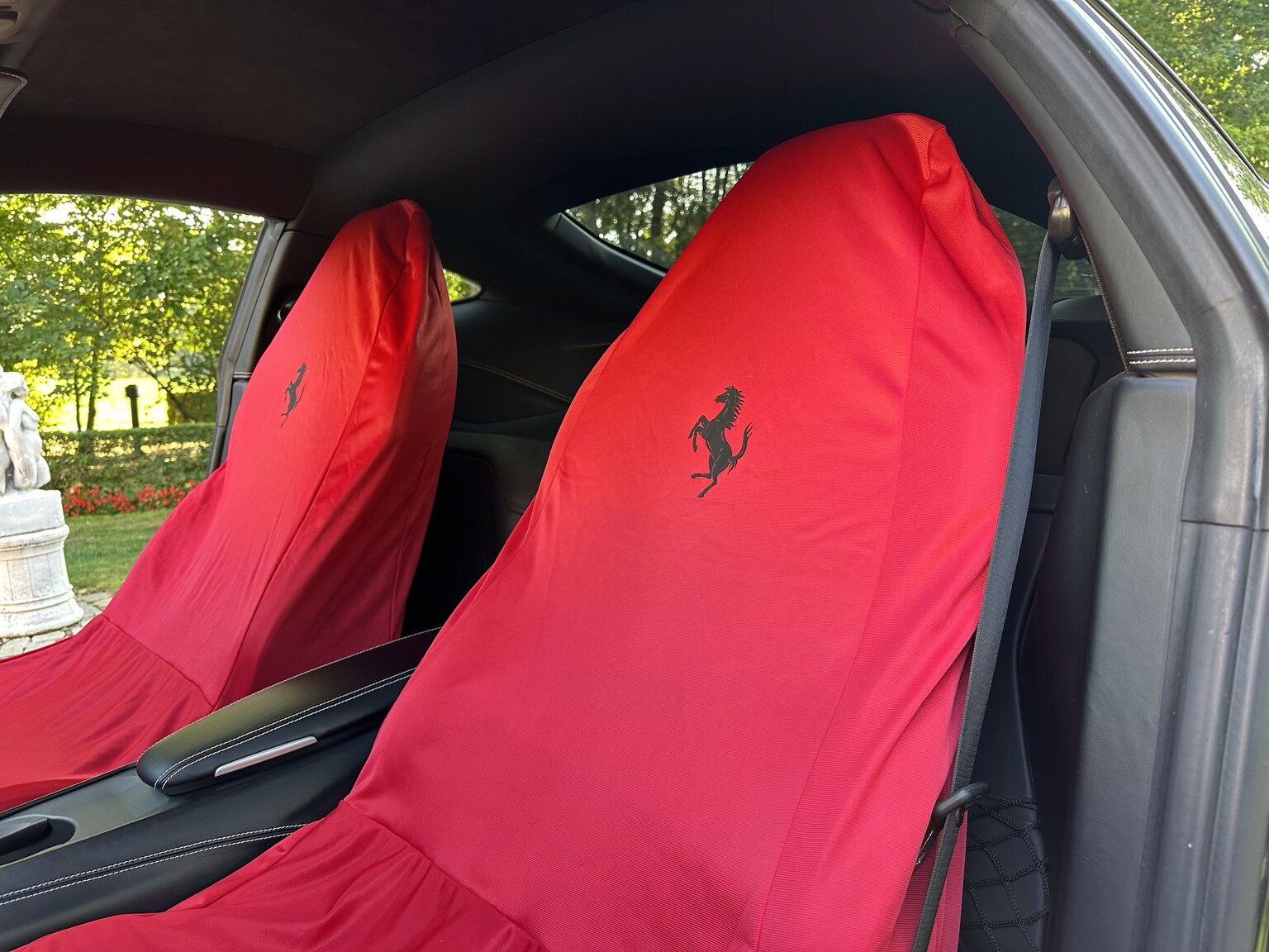 Interior image of 2013 Ferrari F12 Berlinetta