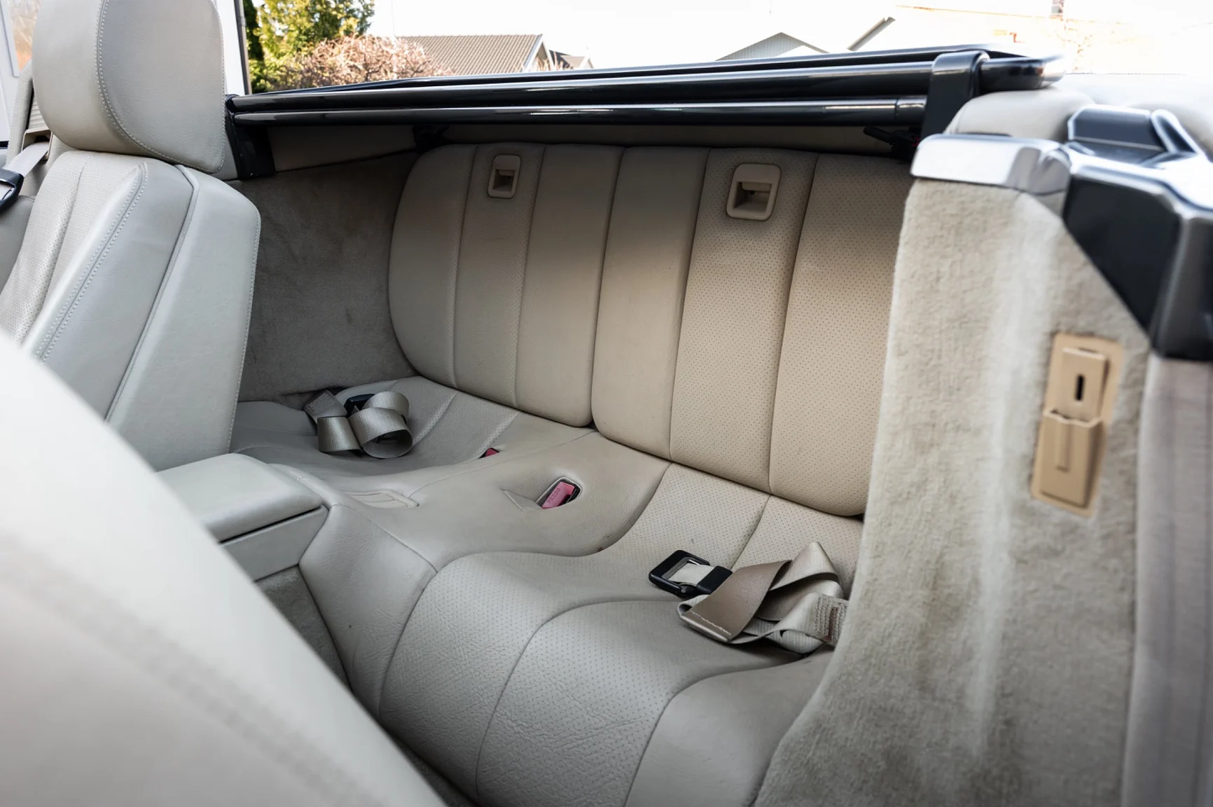 Interiörbild 1991 Mercedes-Benz 500 SL (23)