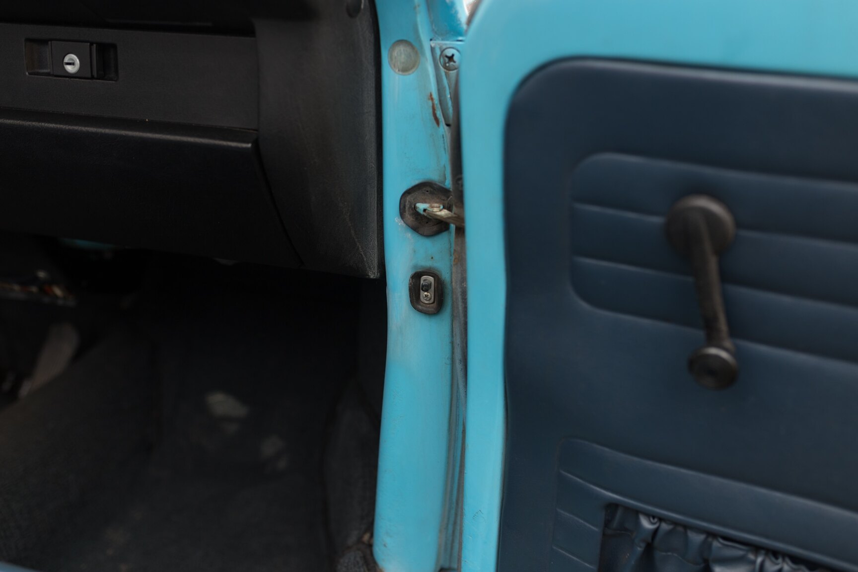 Interiörbild 1974 VW 1303 LS CAB (37)