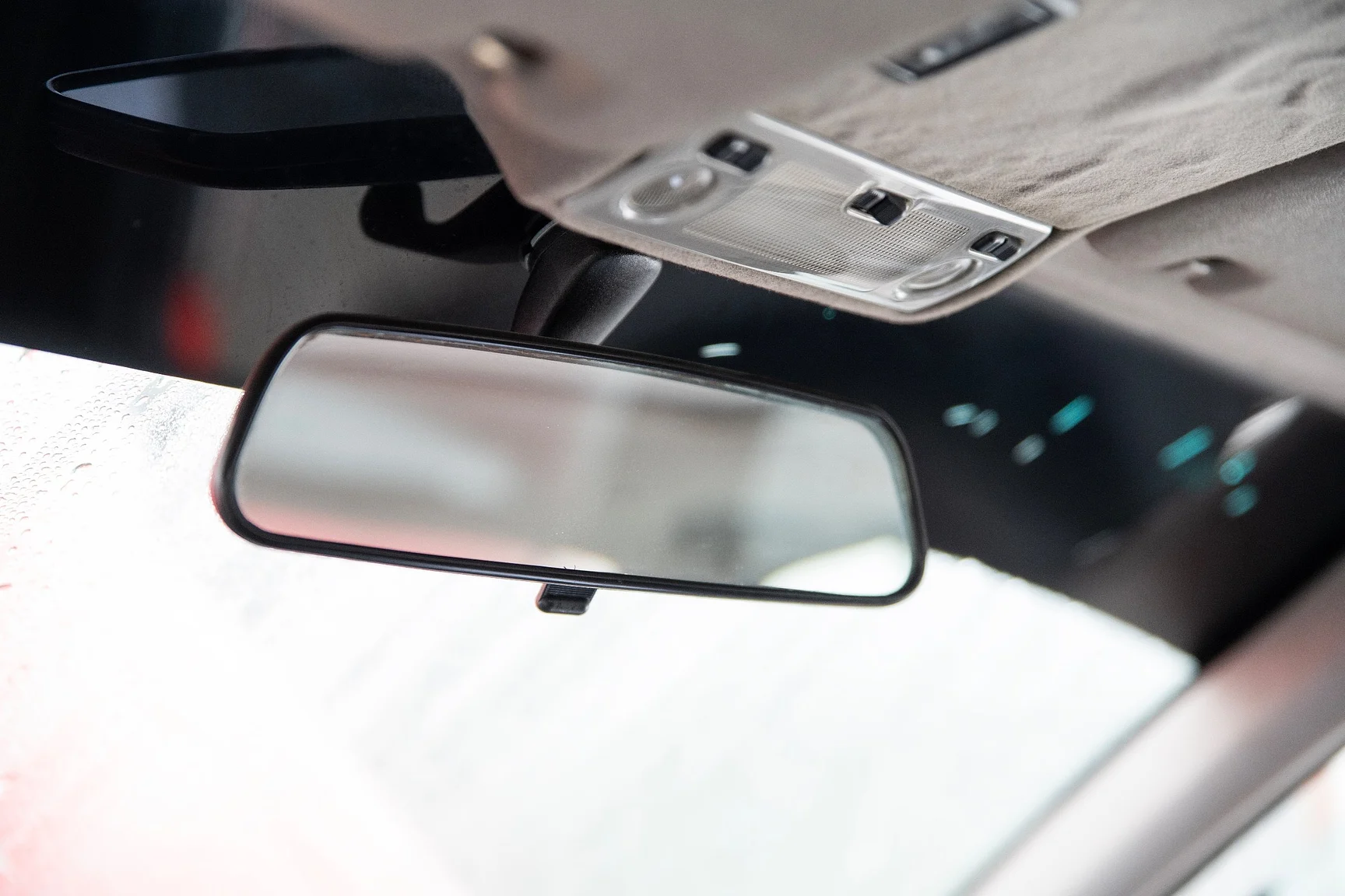 Interior image of 1992 BMW 325i Turbo (12)
