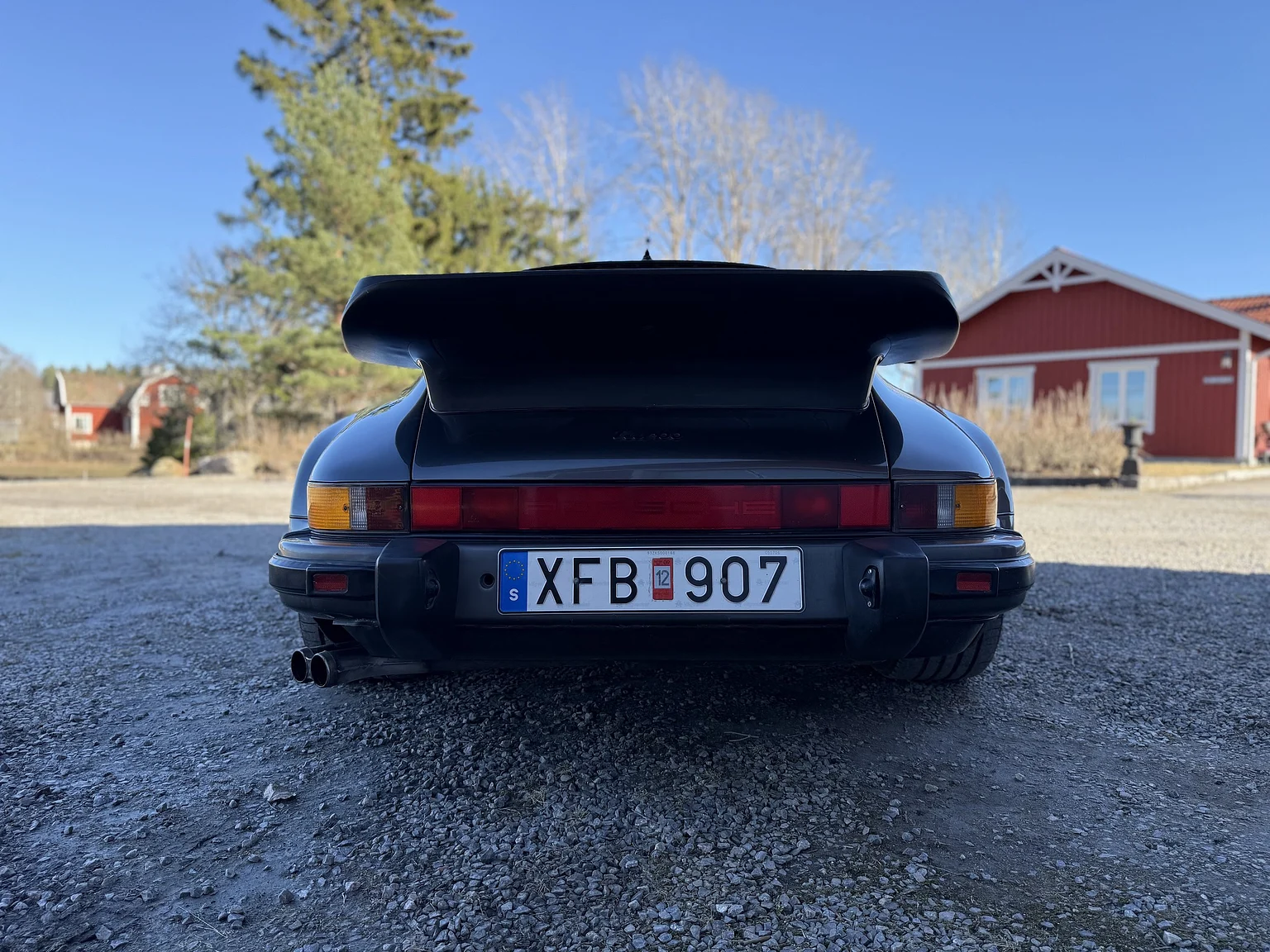 Exteriörbild på 1989 Porsche 911 / 930 3.3 Turbo 5-speed (26)