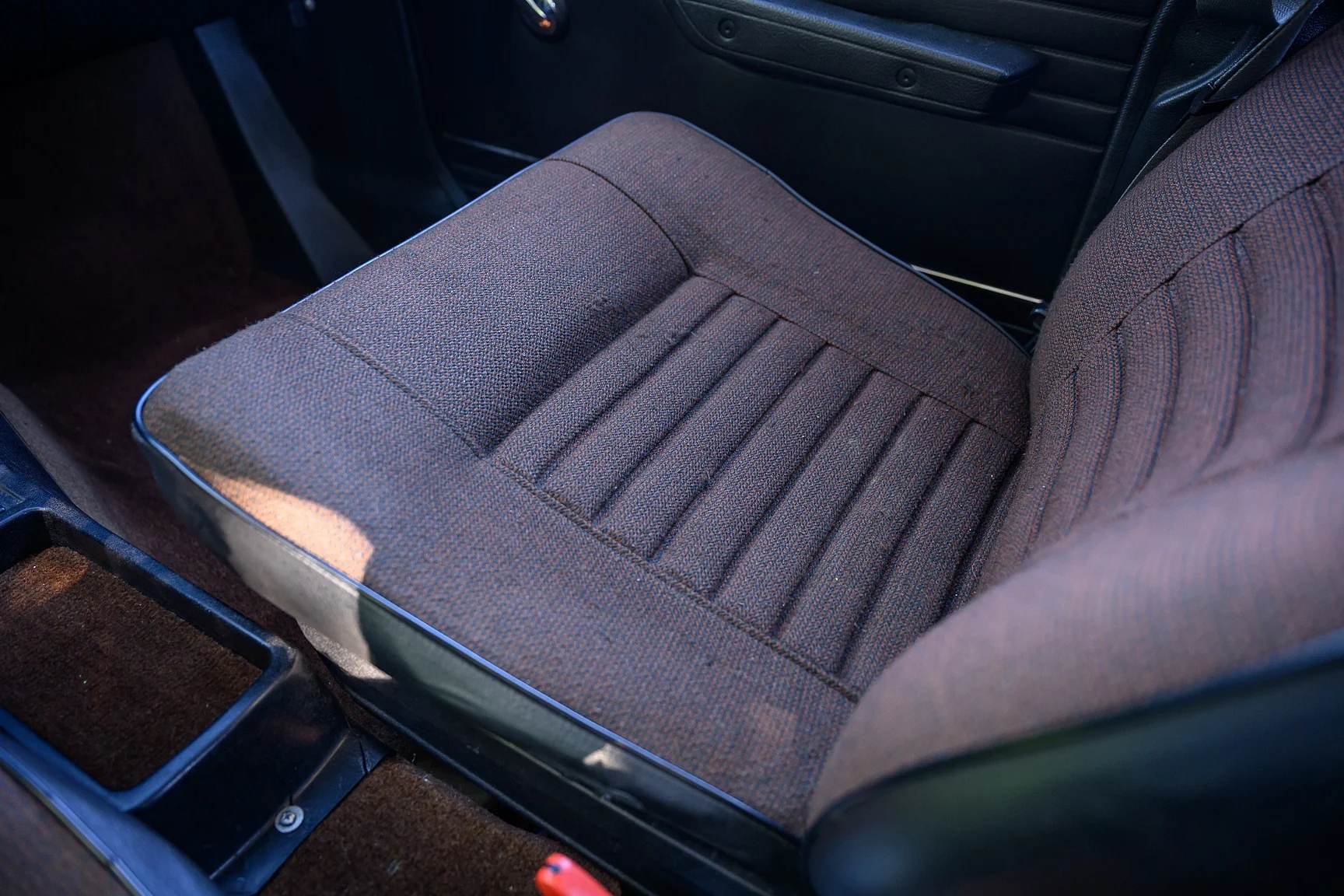 Interiörbild 1971 Volvo 144 2.0 Automatic (45)