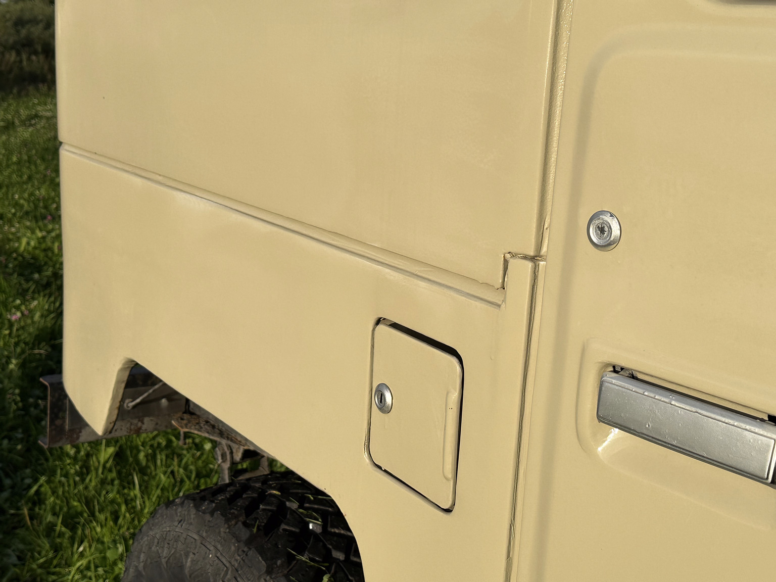 Exterior image of 1985 Toyota Land Cruiser BJ 42