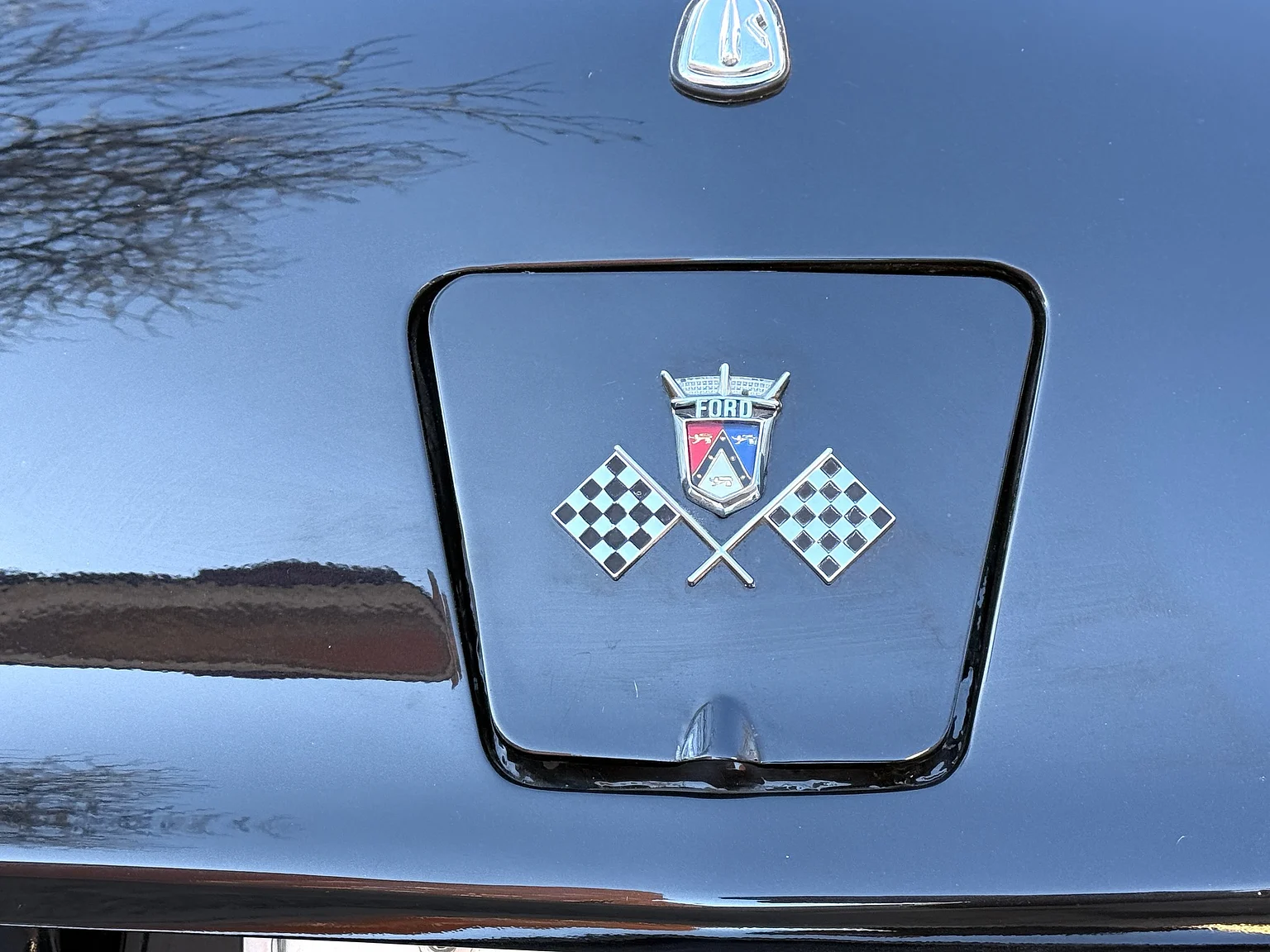 Exterior image of 1955 Ford Thunderbird (52)