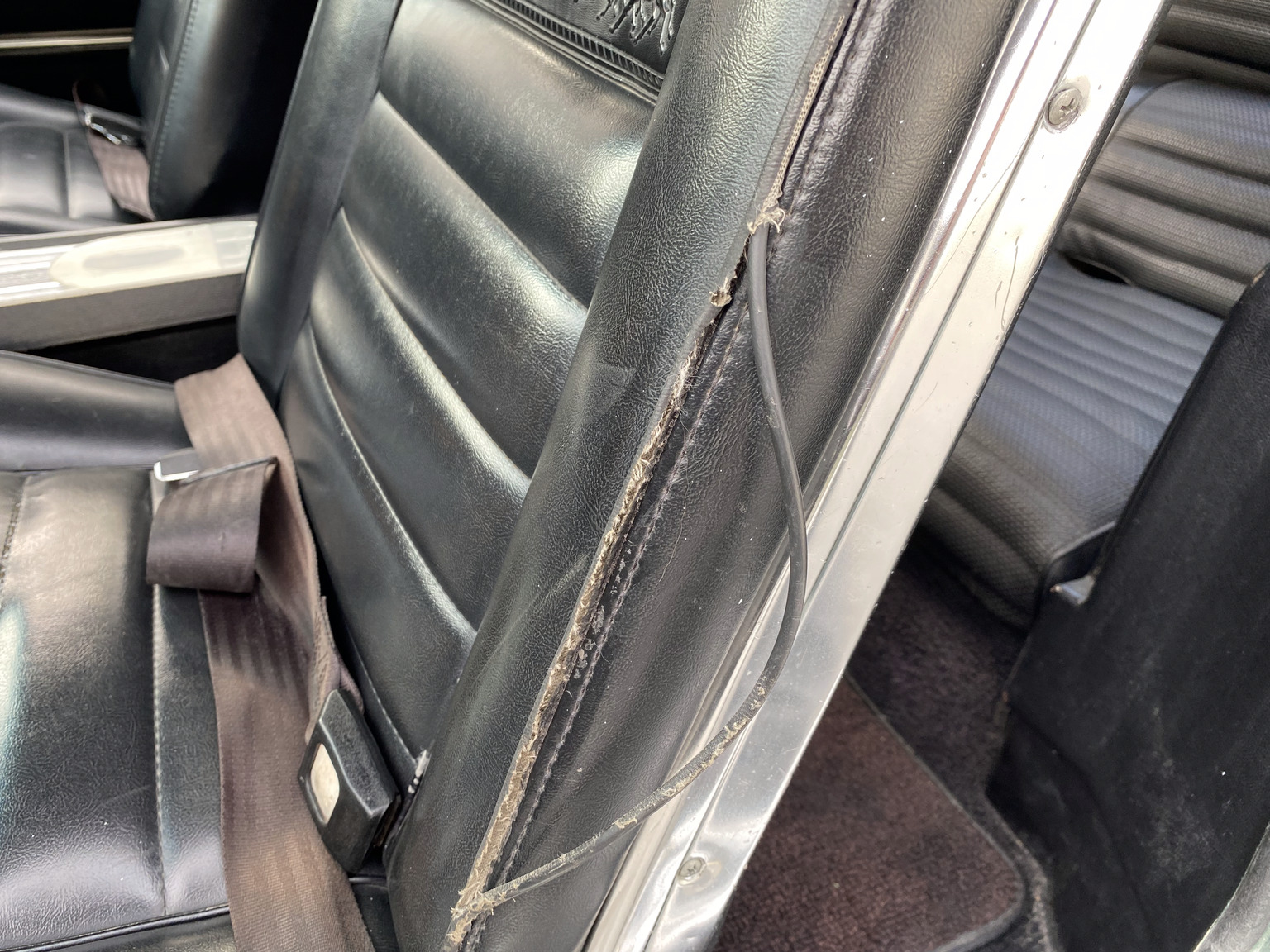 Interior image of 1966 Ford Mustang Fastback GT-clone (6)