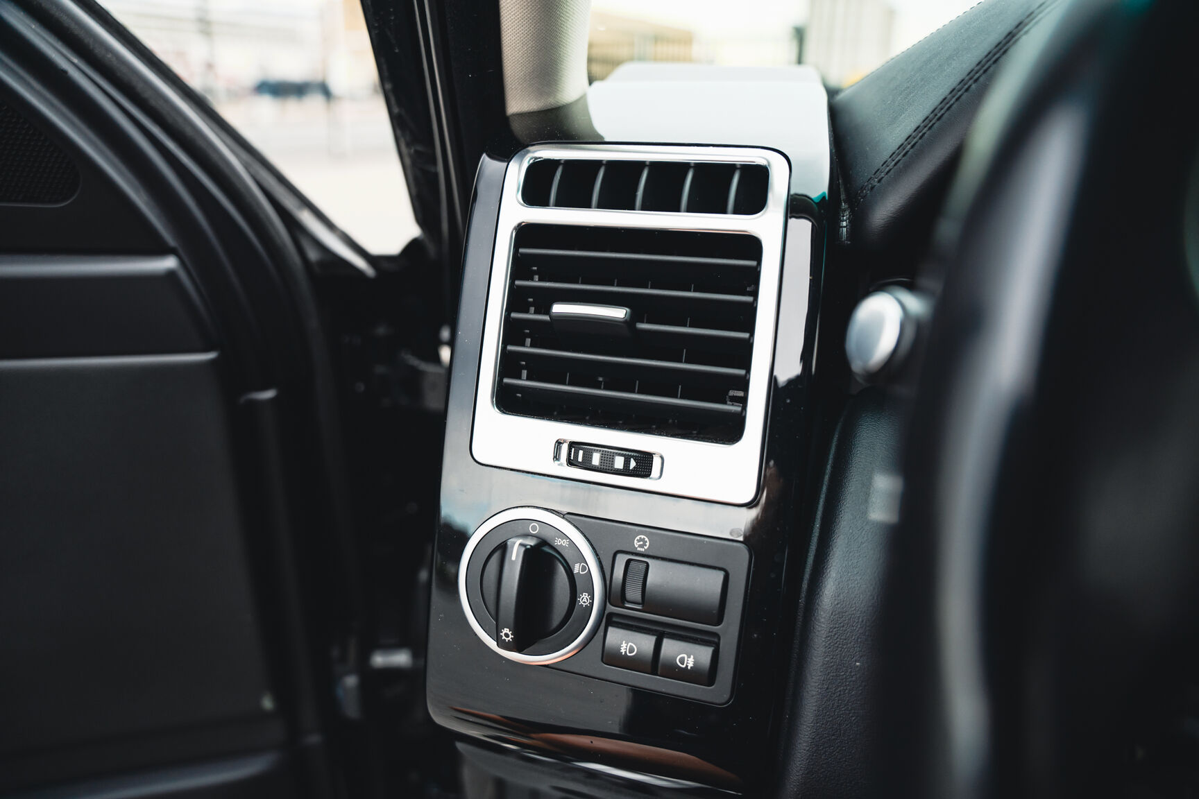 Innenraumfoto von 2012 Range Rover TDV8 Vouge