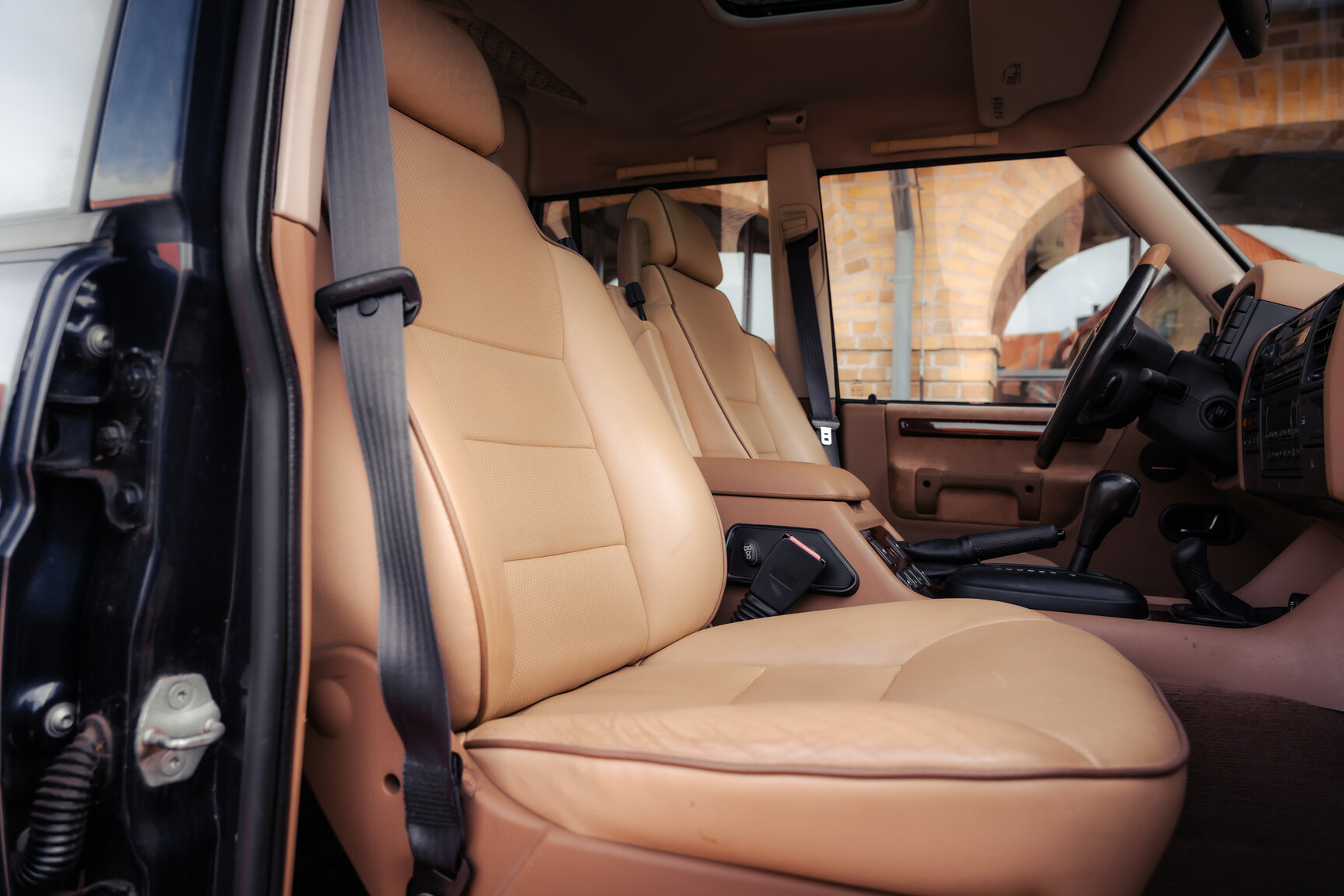 Innenraumfoto von 1999 Landrover Discovery II V8