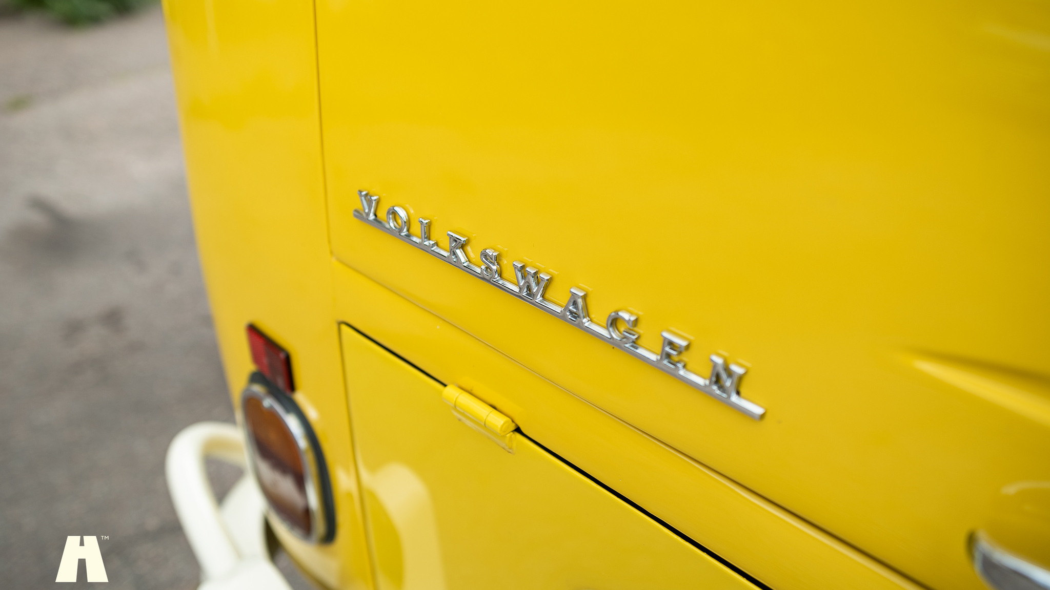 Exteriörbild på 1974 Volkswagen T1 Split Window  