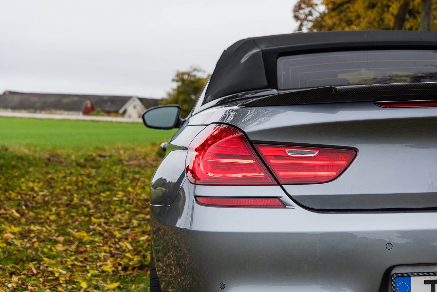 Exterior image of 2014 BMW M6C