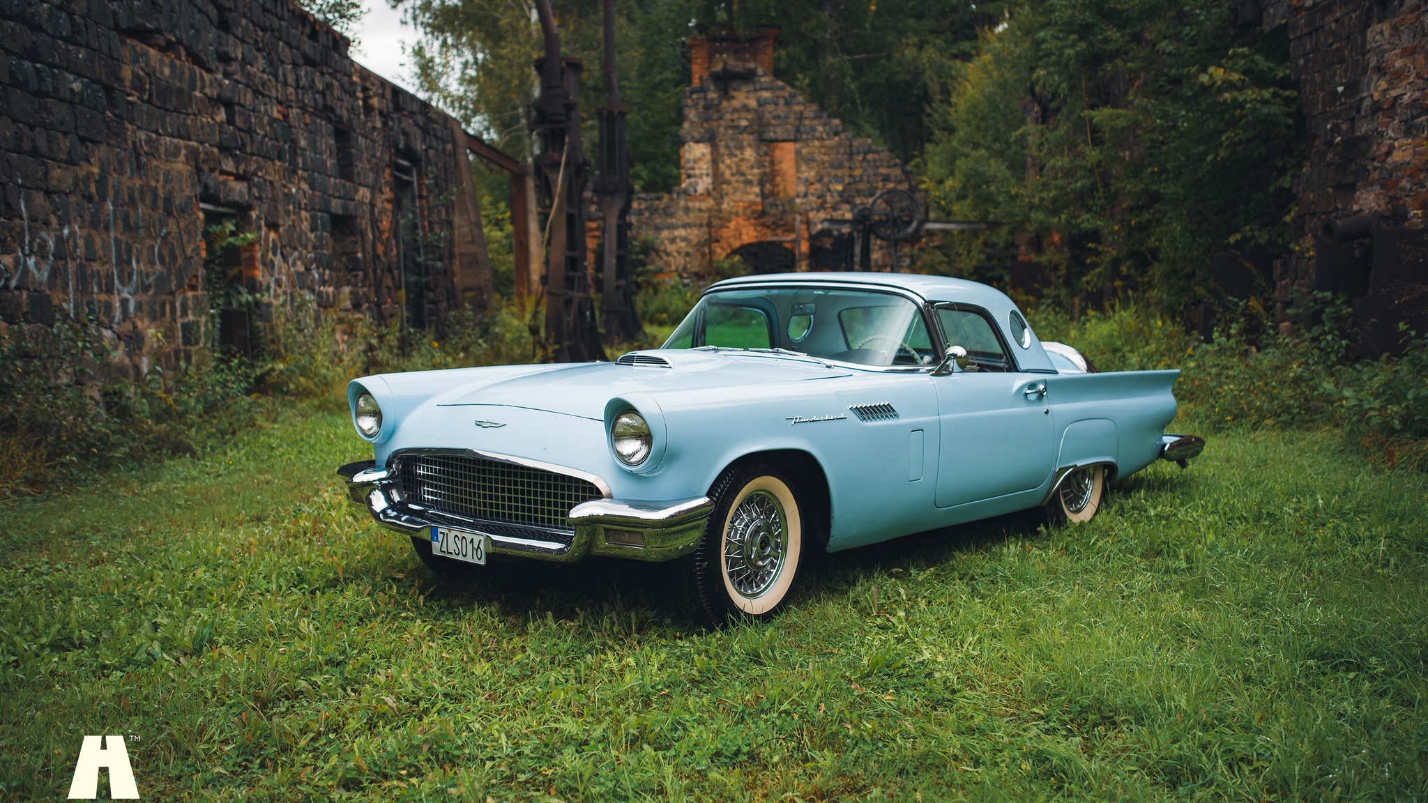 Exteriörbild på 1957 Ford Thunderbird D-Code